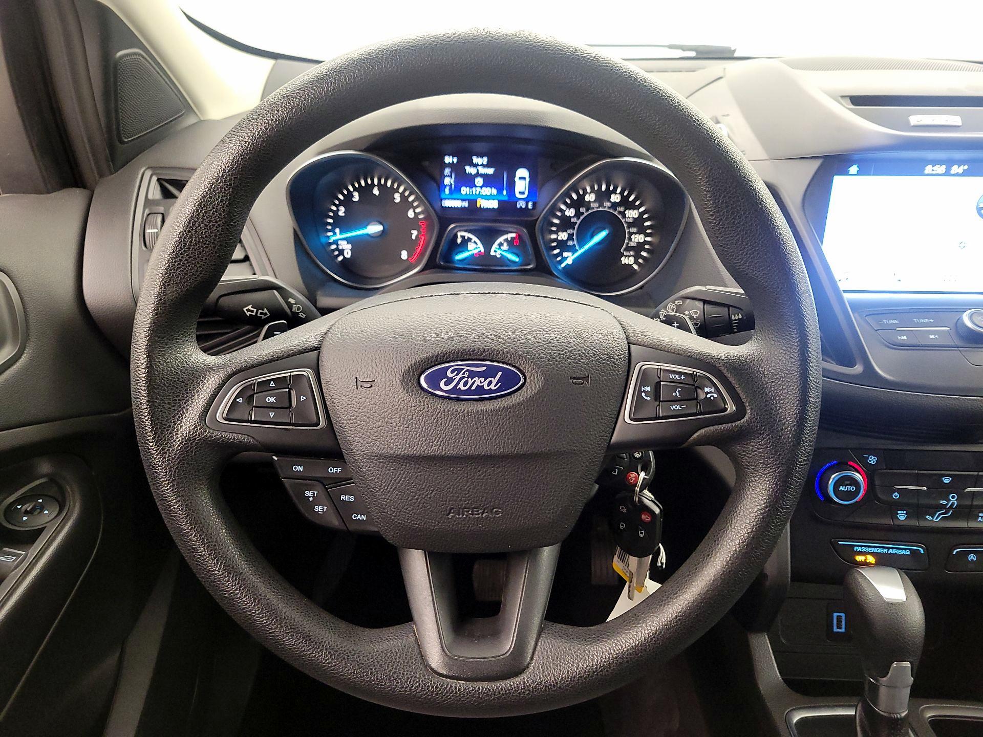 Thumbnail: 2017 Ford Escape - 10
