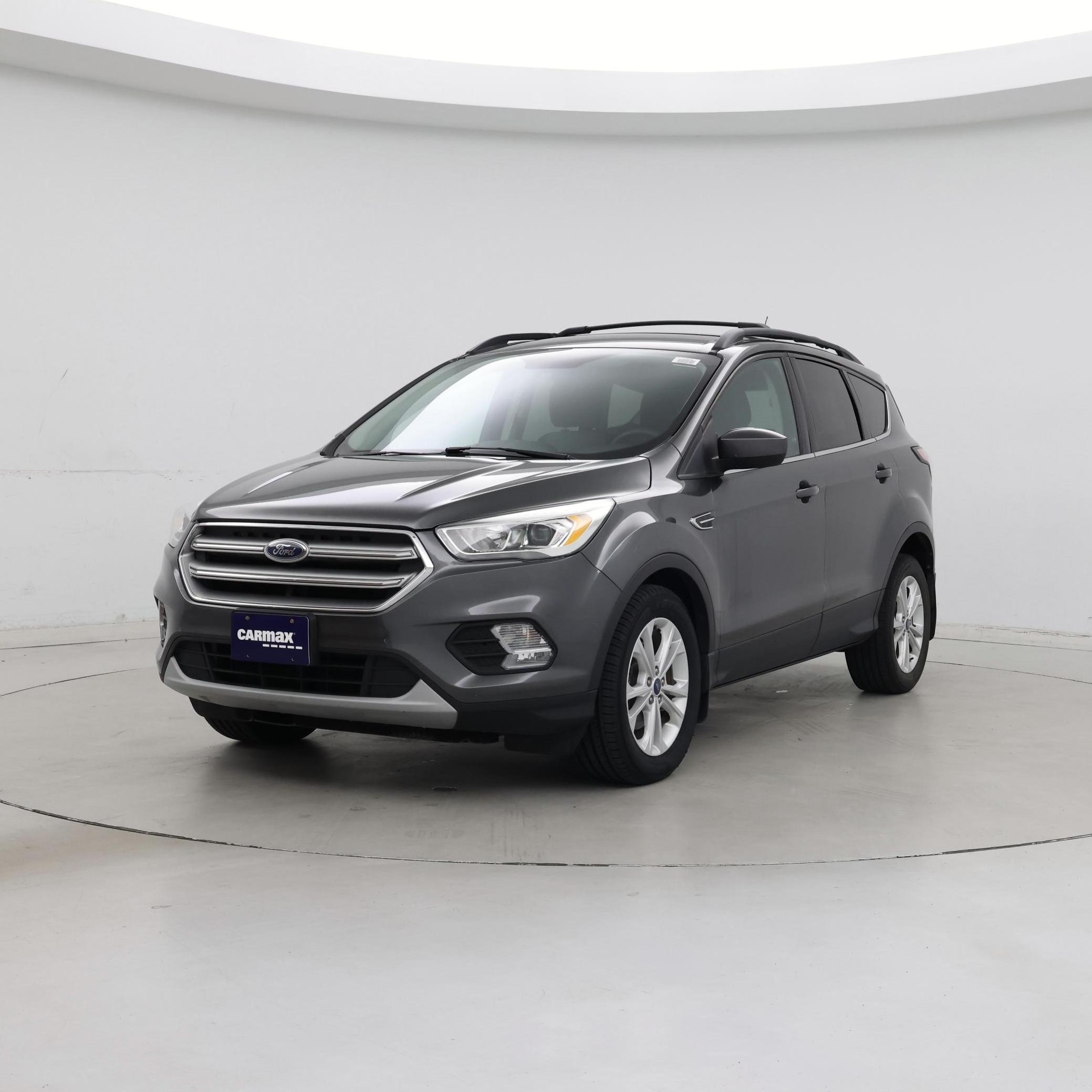Thumbnail: 2017 Ford Escape - 4