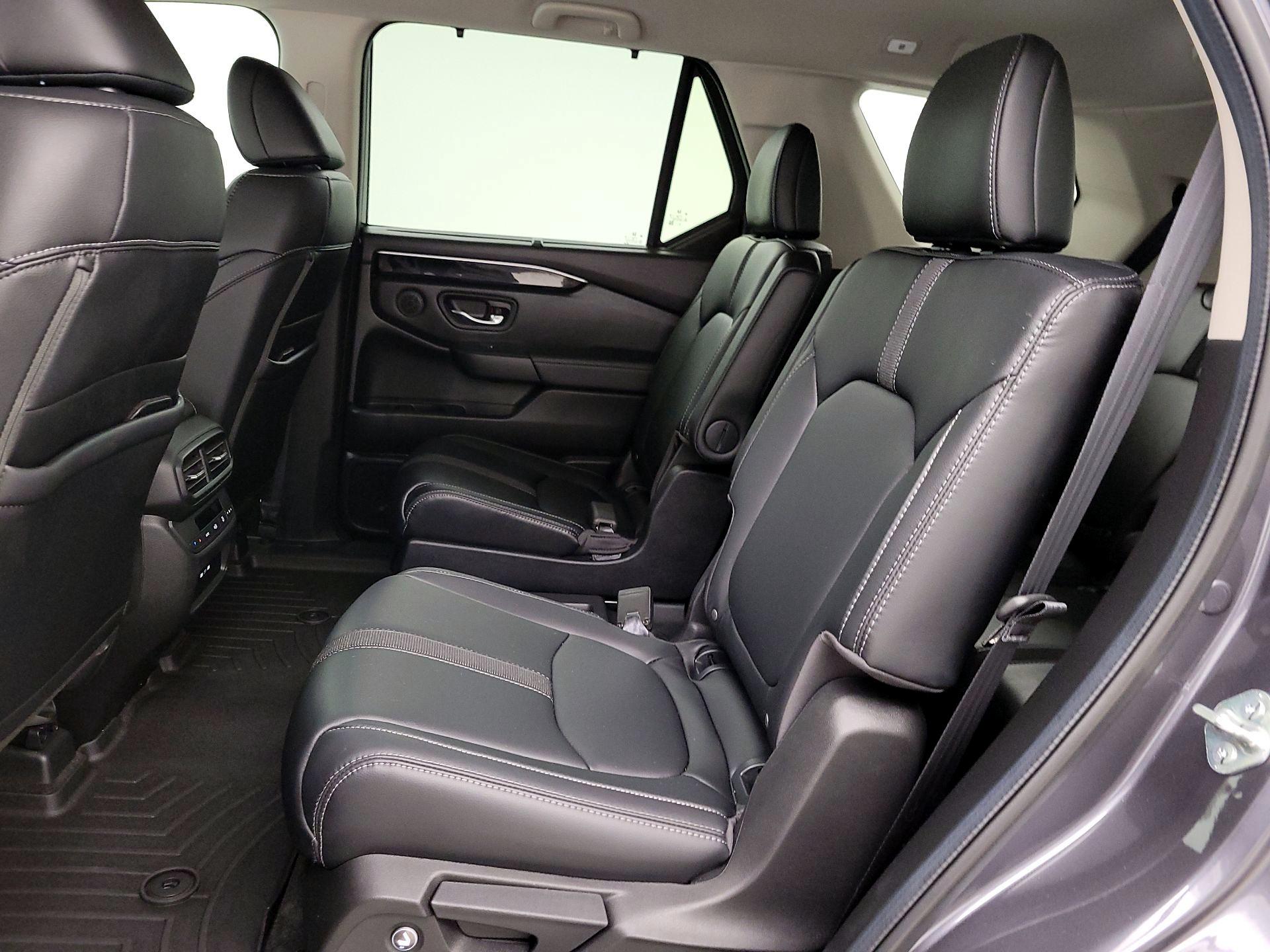 Thumbnail: 2024 Honda Pilot - 19