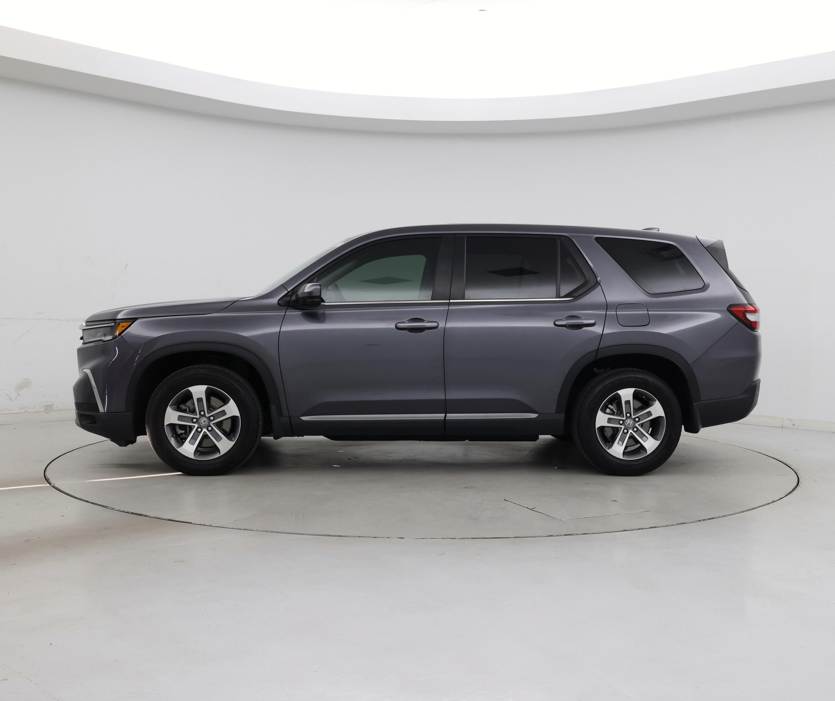 Thumbnail: 2024 Honda Pilot - 3