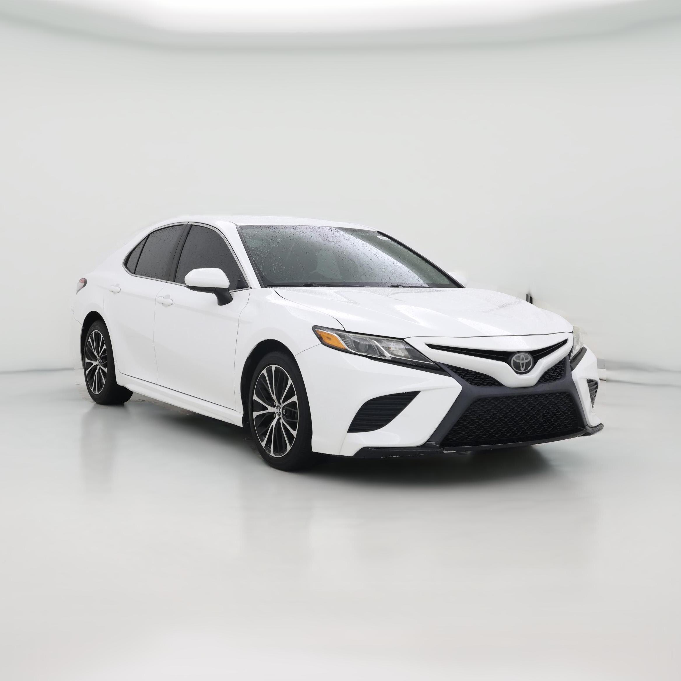 Thumbnail: 2019 Toyota Camry - 1