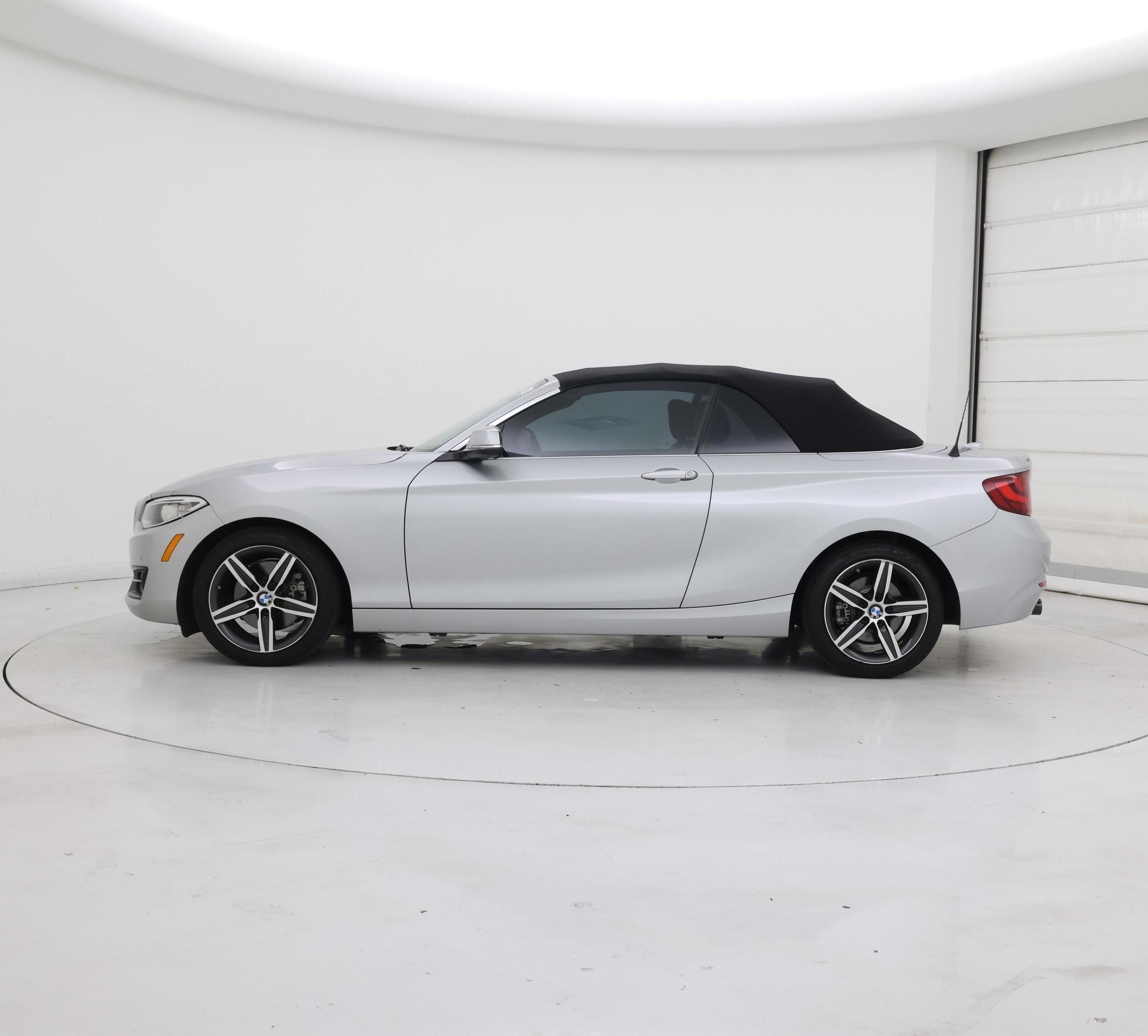 Thumbnail: 2017 BMW 2 Series - 3