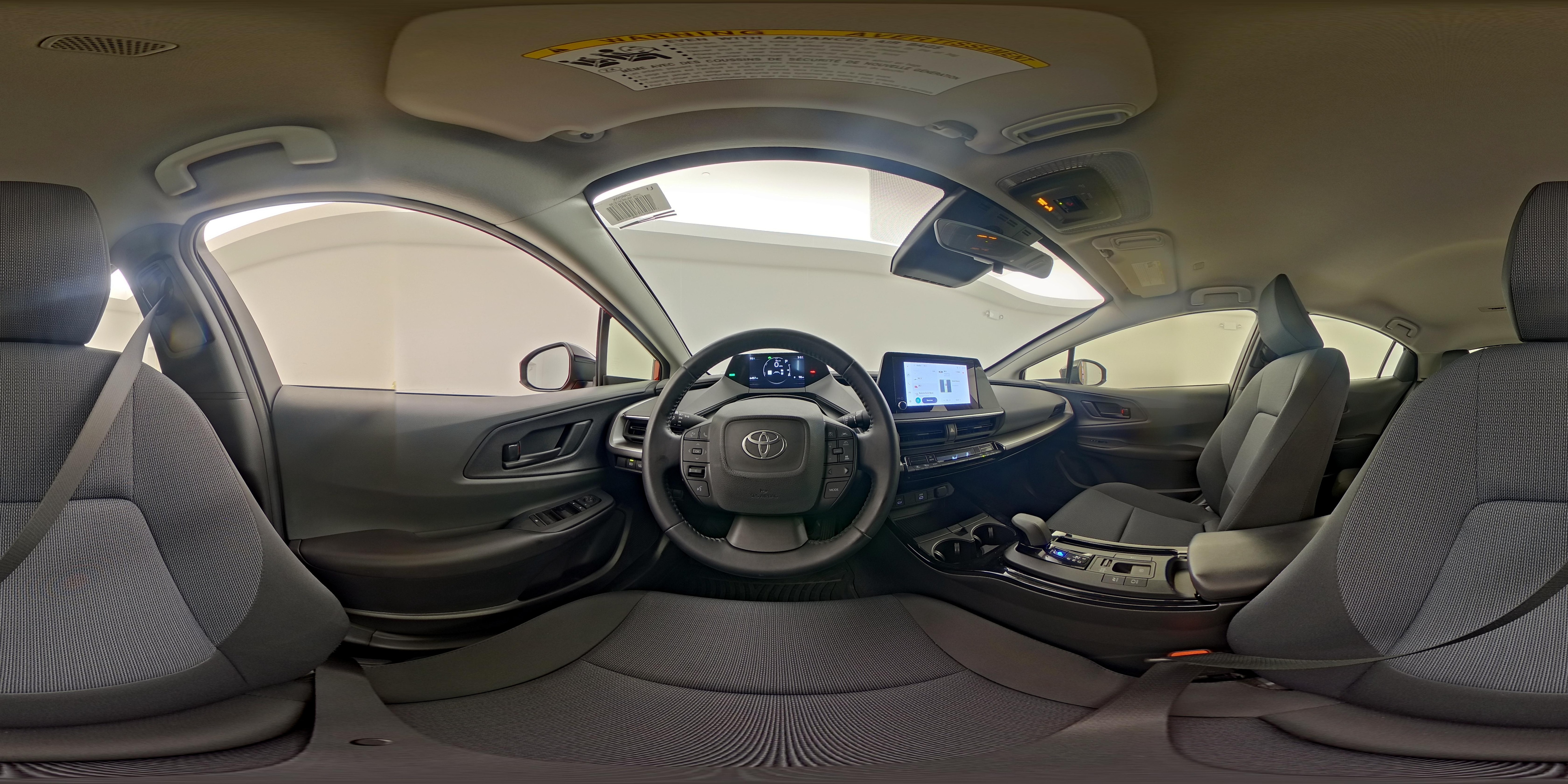 2024 Toyota Prius 26