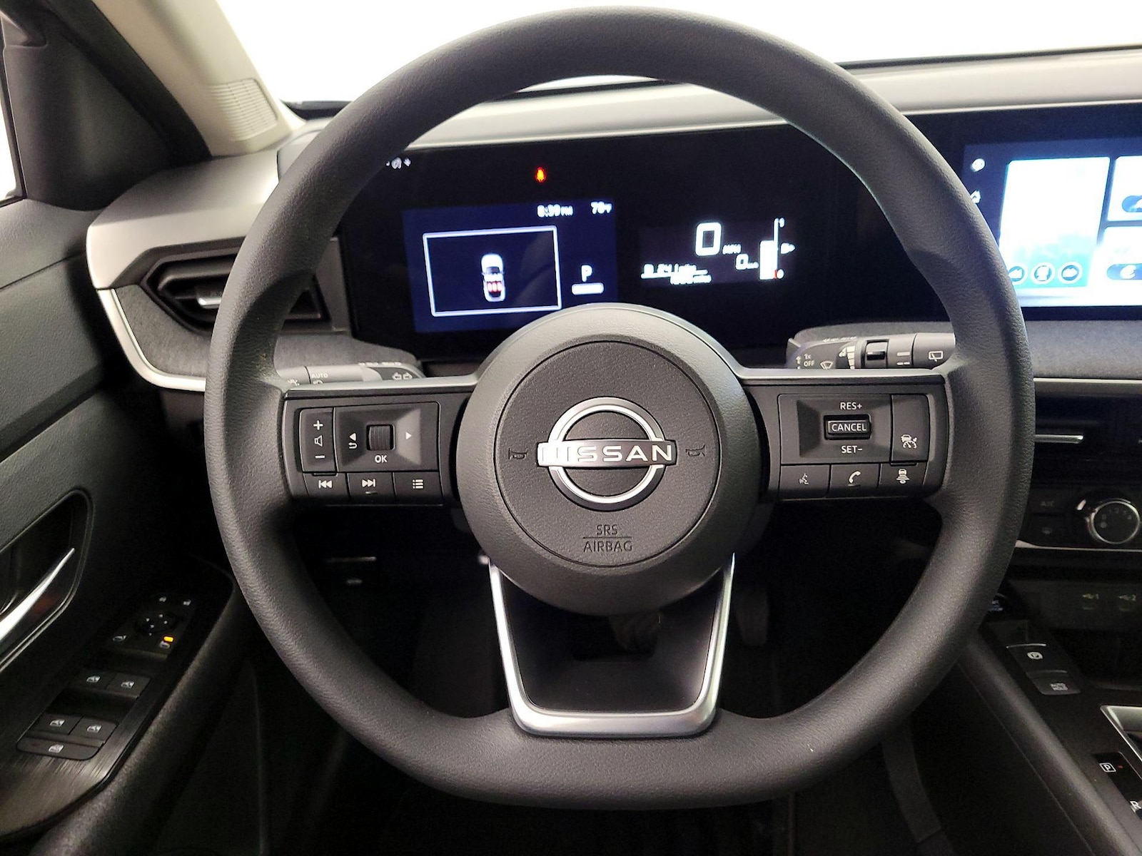 2025 Nissan Kicks SV - Photo 11