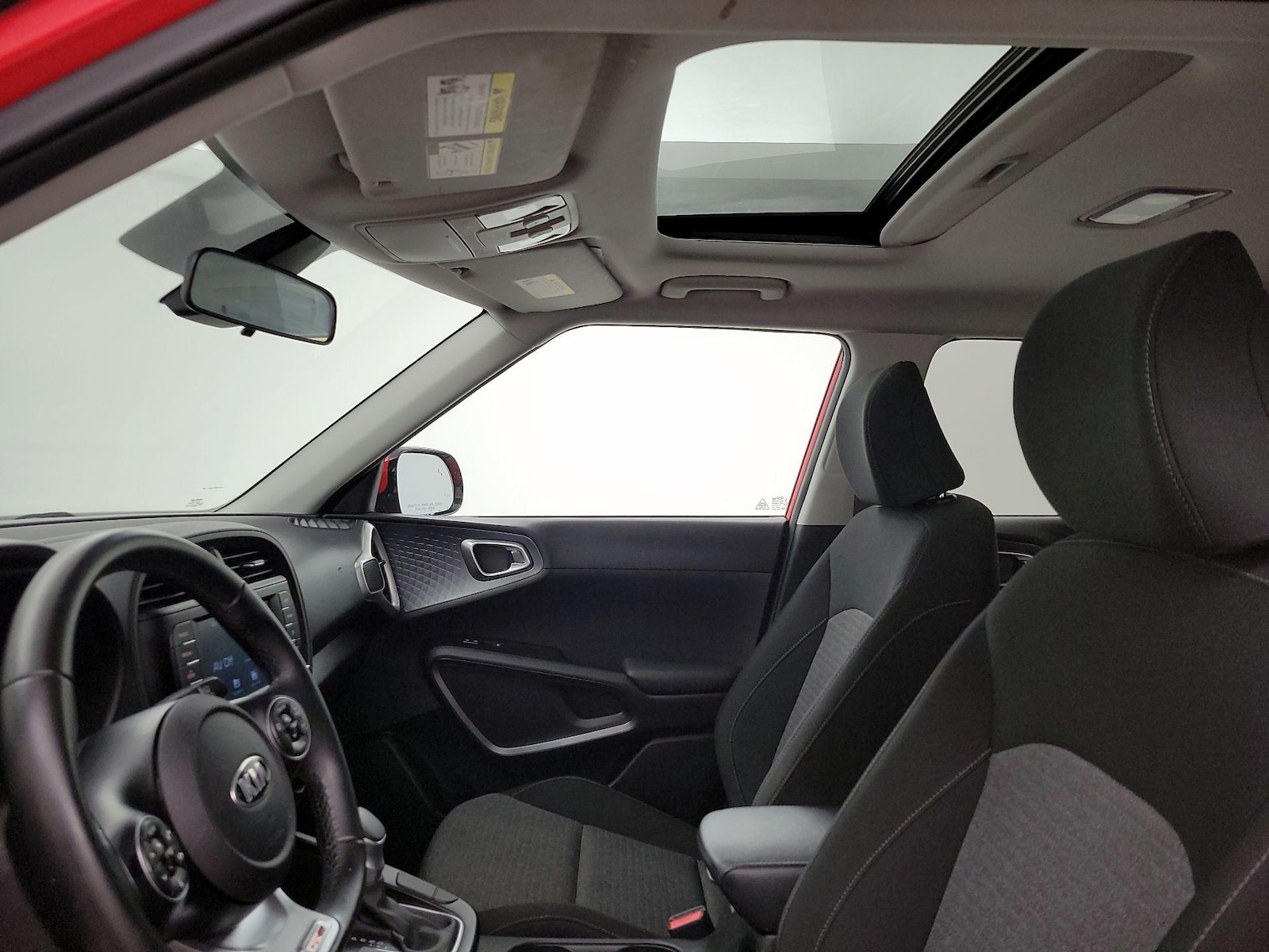Sunroof(s) & Overhead Airbags