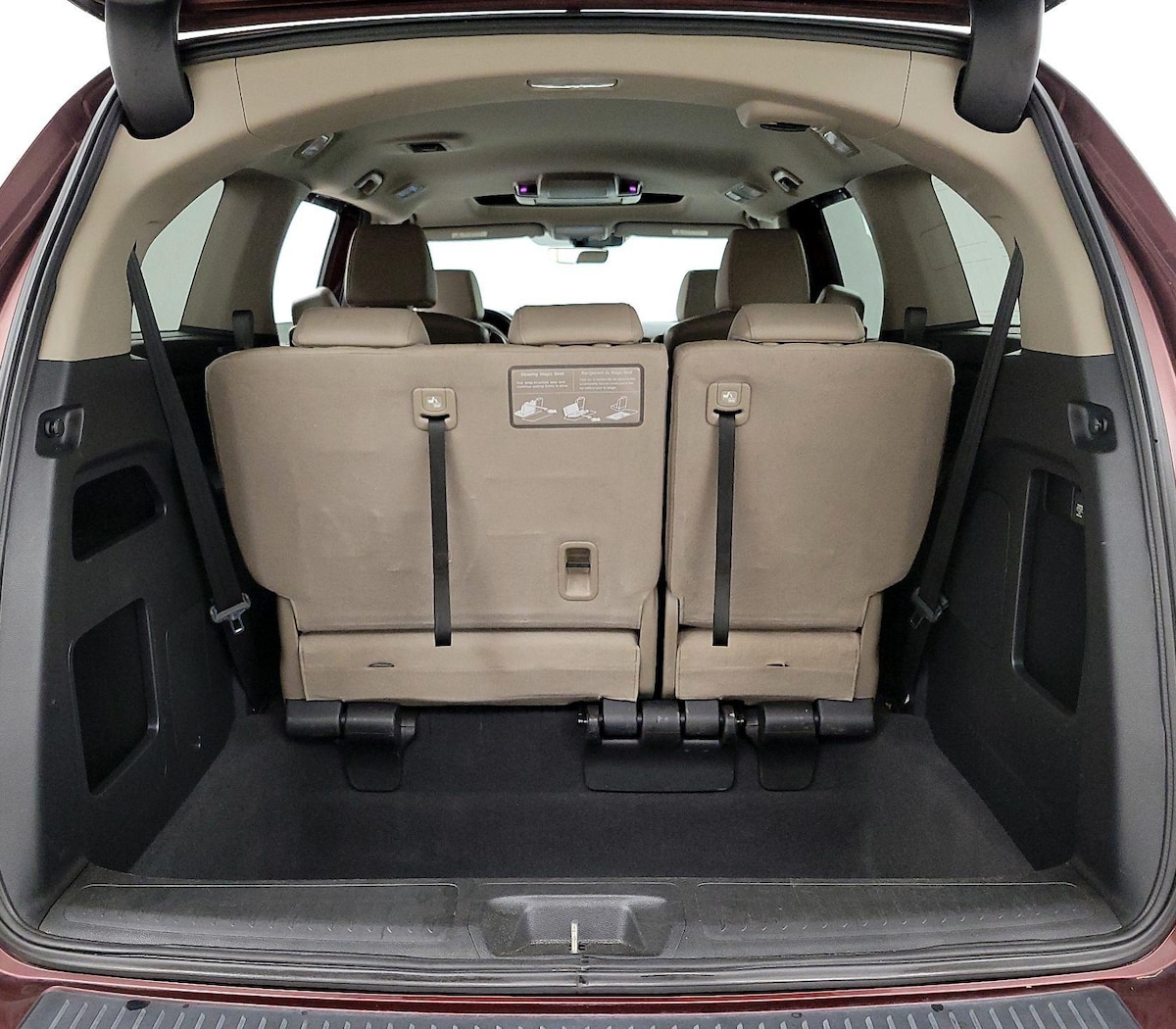 Trunk/Cargo (Seats Up)