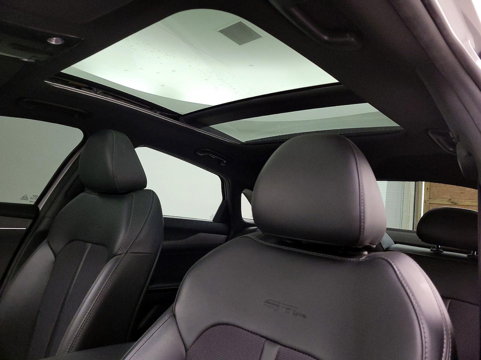 Panoramic Sunroof