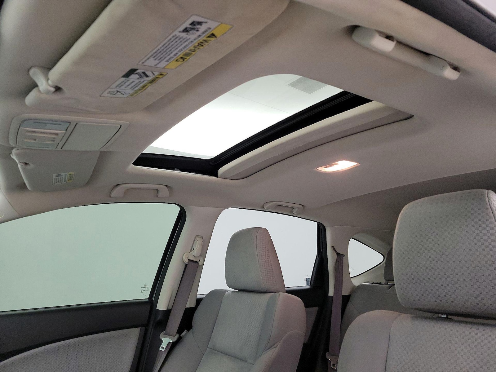 Sunroof(s) & Overhead Airbags