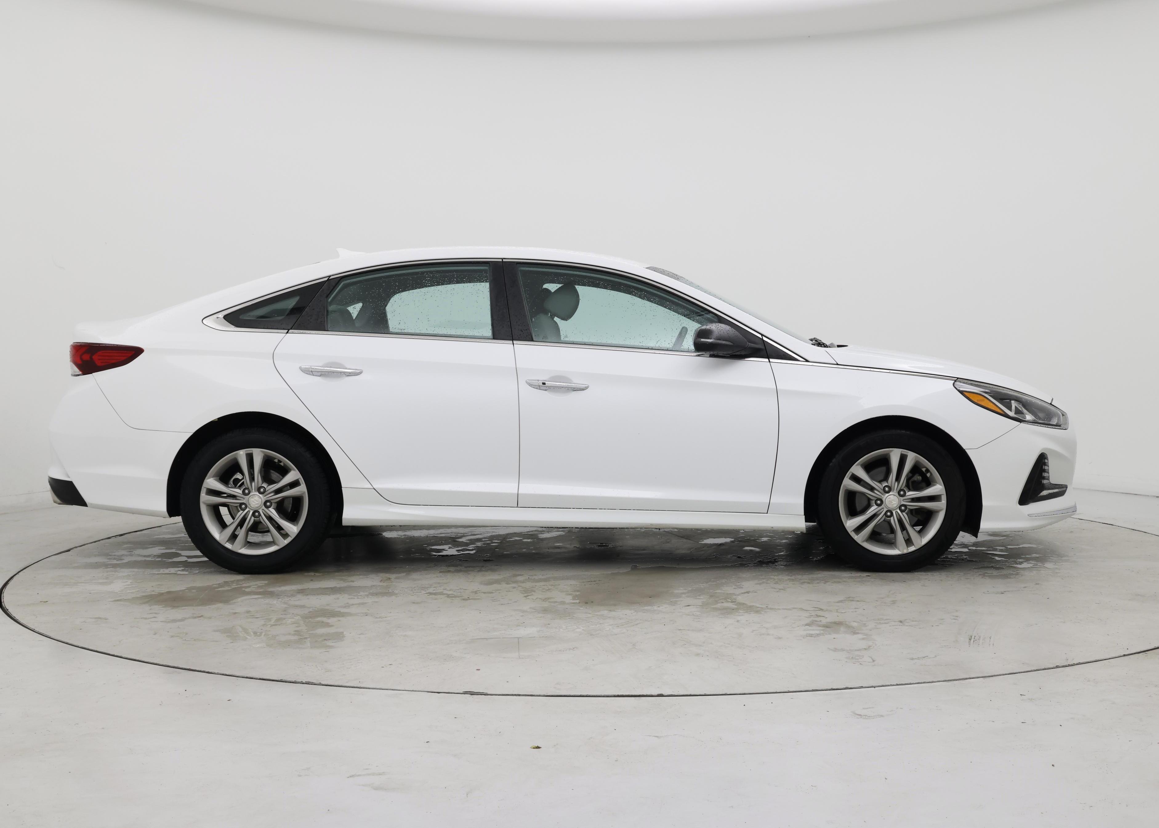 Thumbnail: 2018 Hyundai Sonata - 7