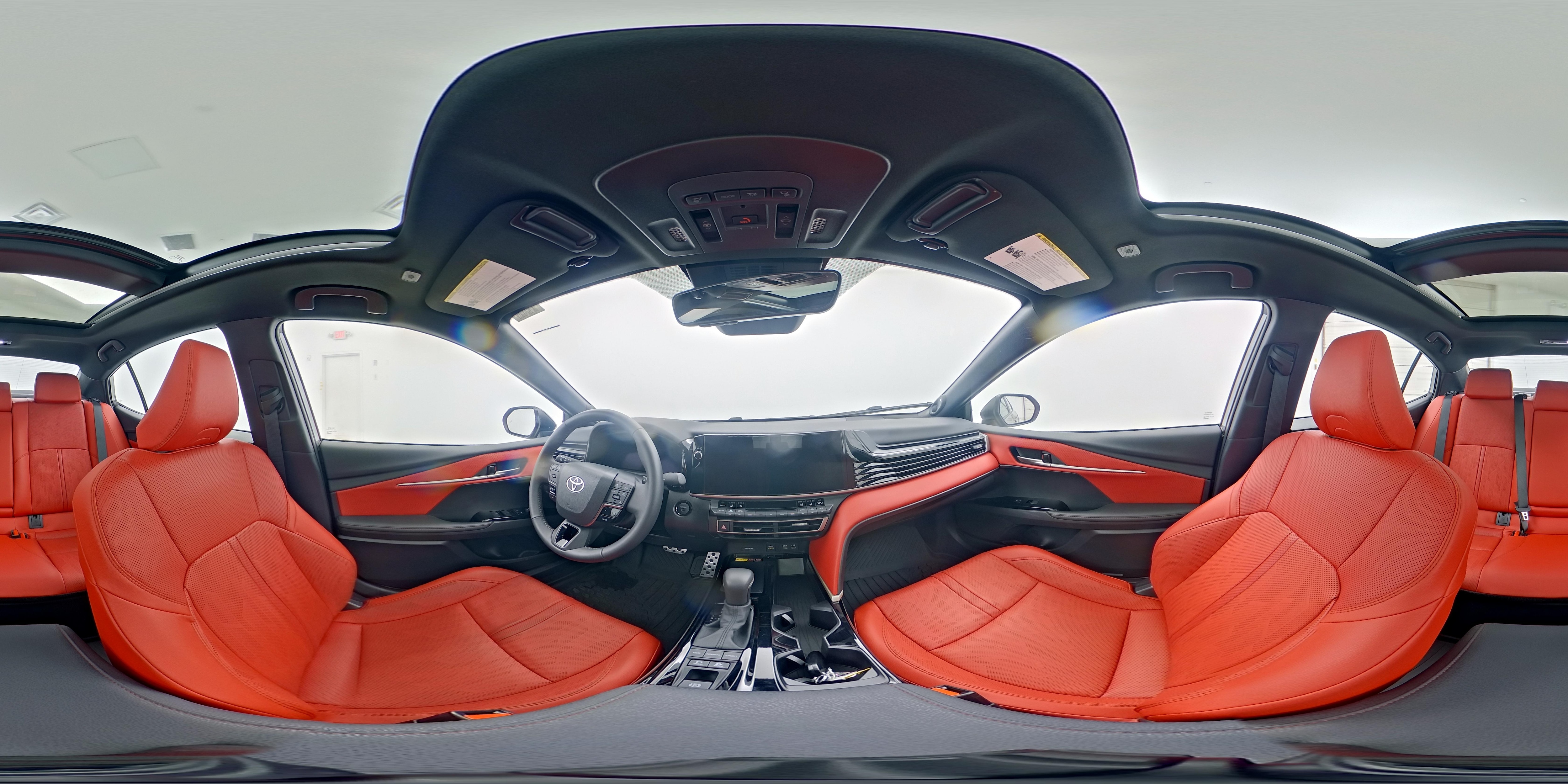 2025 Toyota Camry XSE - Photo 25