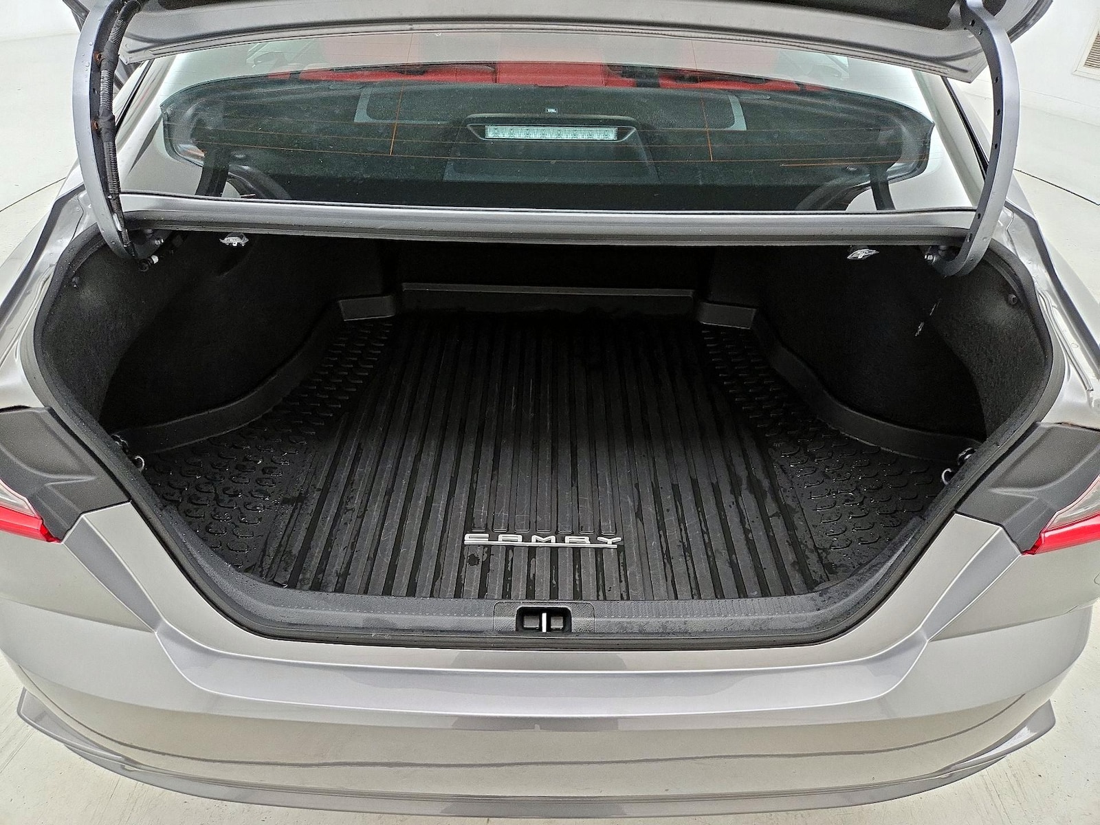 2025 Toyota Camry XSE - Photo 22