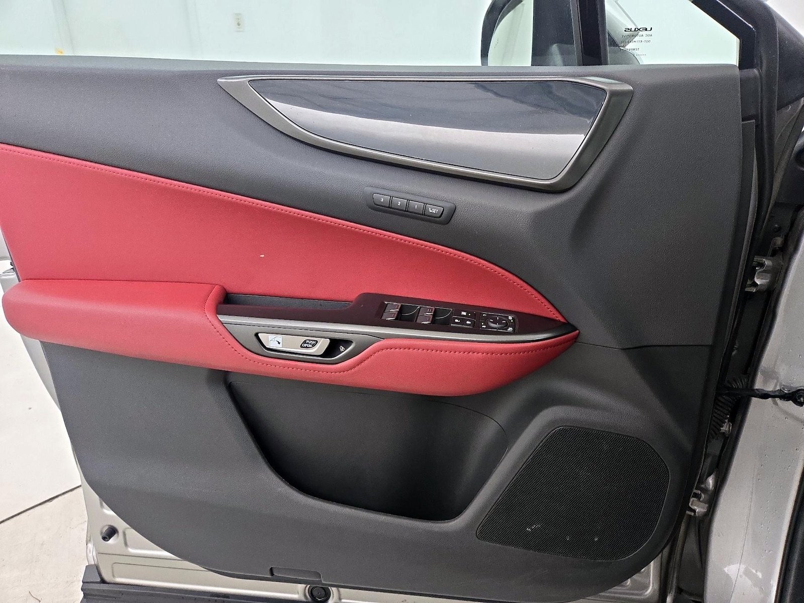 2022 Lexus NX 350 - Photo 13