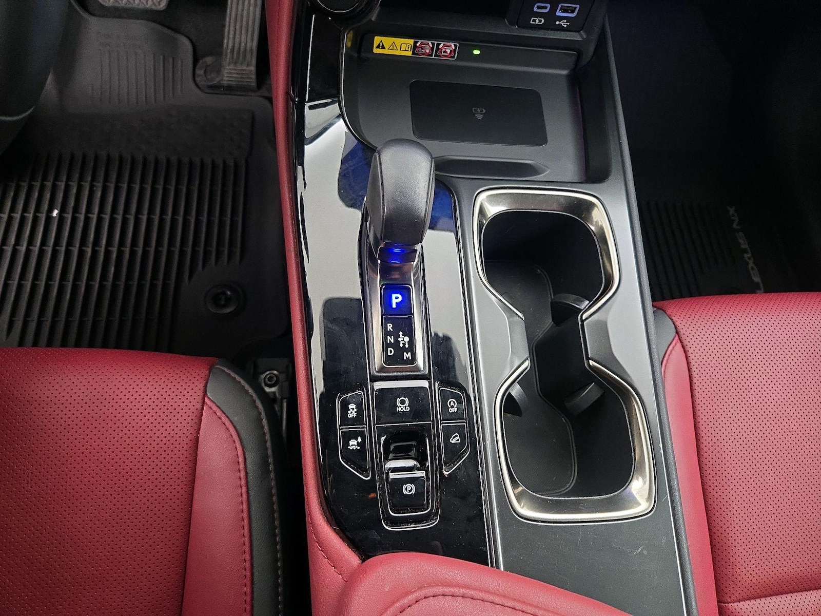 2022 Lexus NX 350 - Photo 18