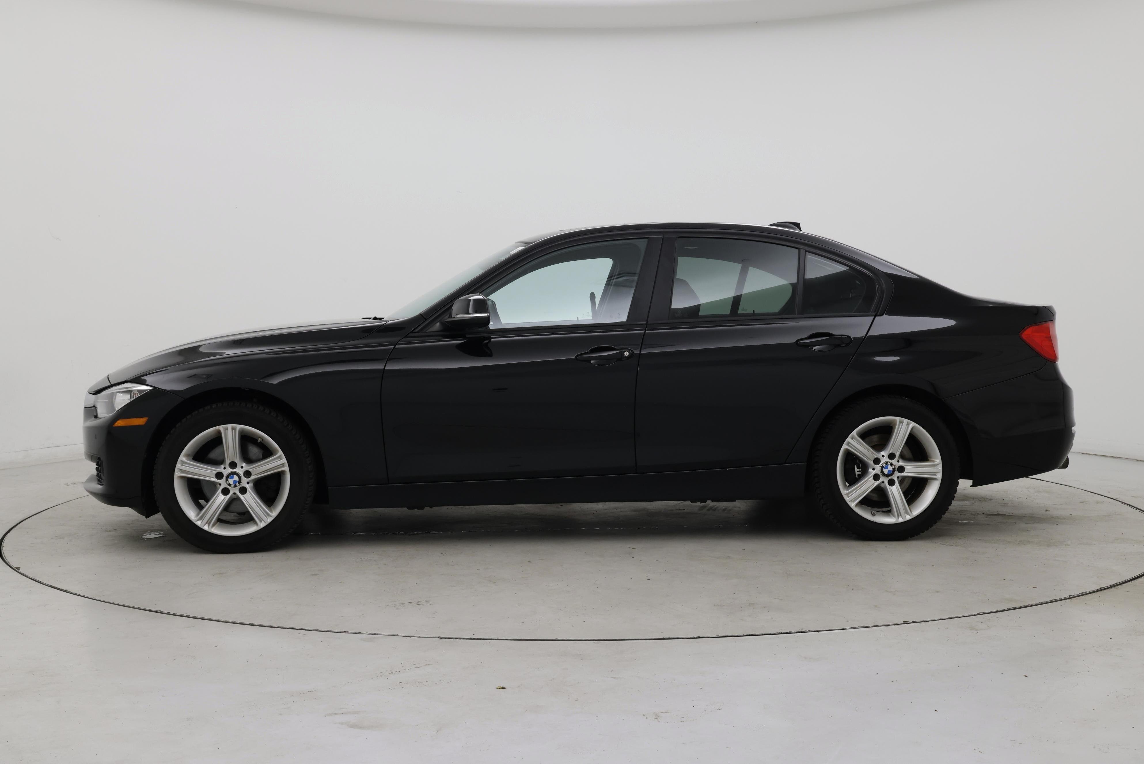 Thumbnail: 2015 BMW 3 Series - 3