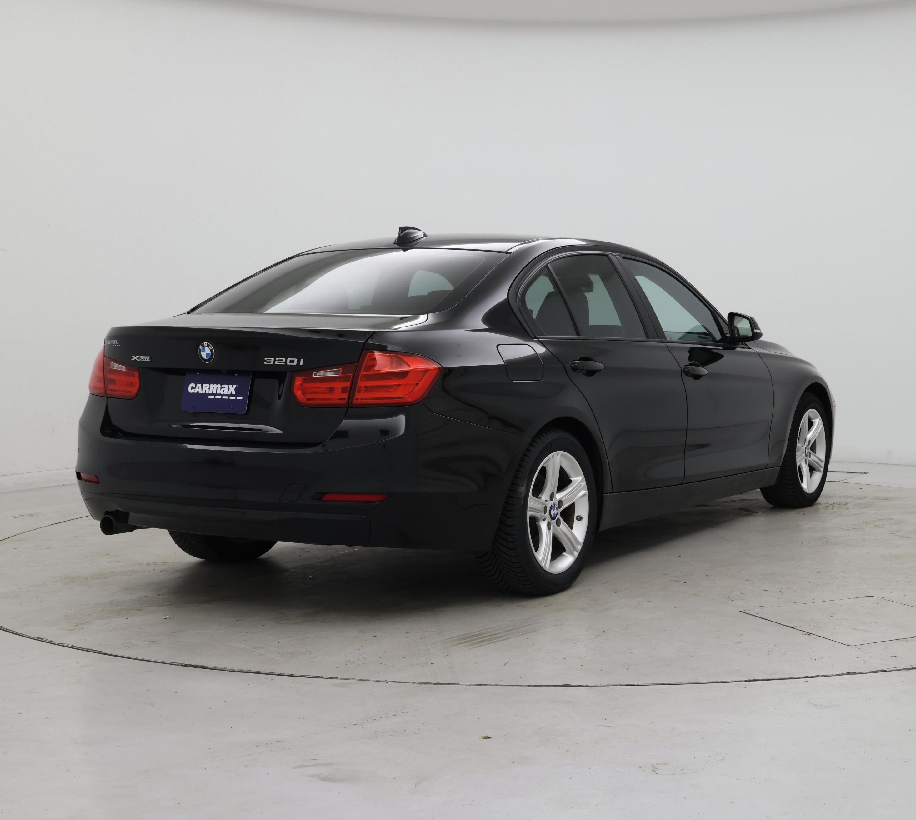 Thumbnail: 2015 BMW 3 Series - 8