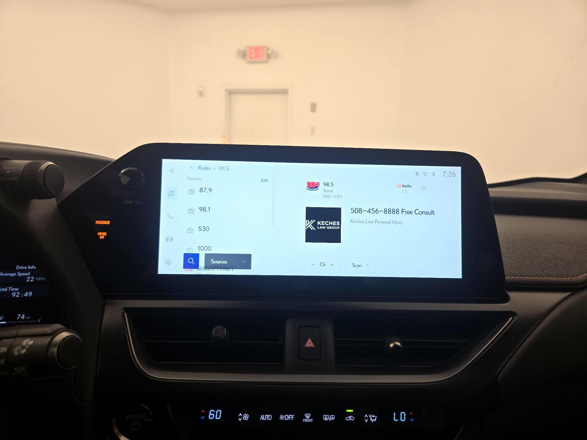 Thumbnail: 2025 Lexus UX - 15