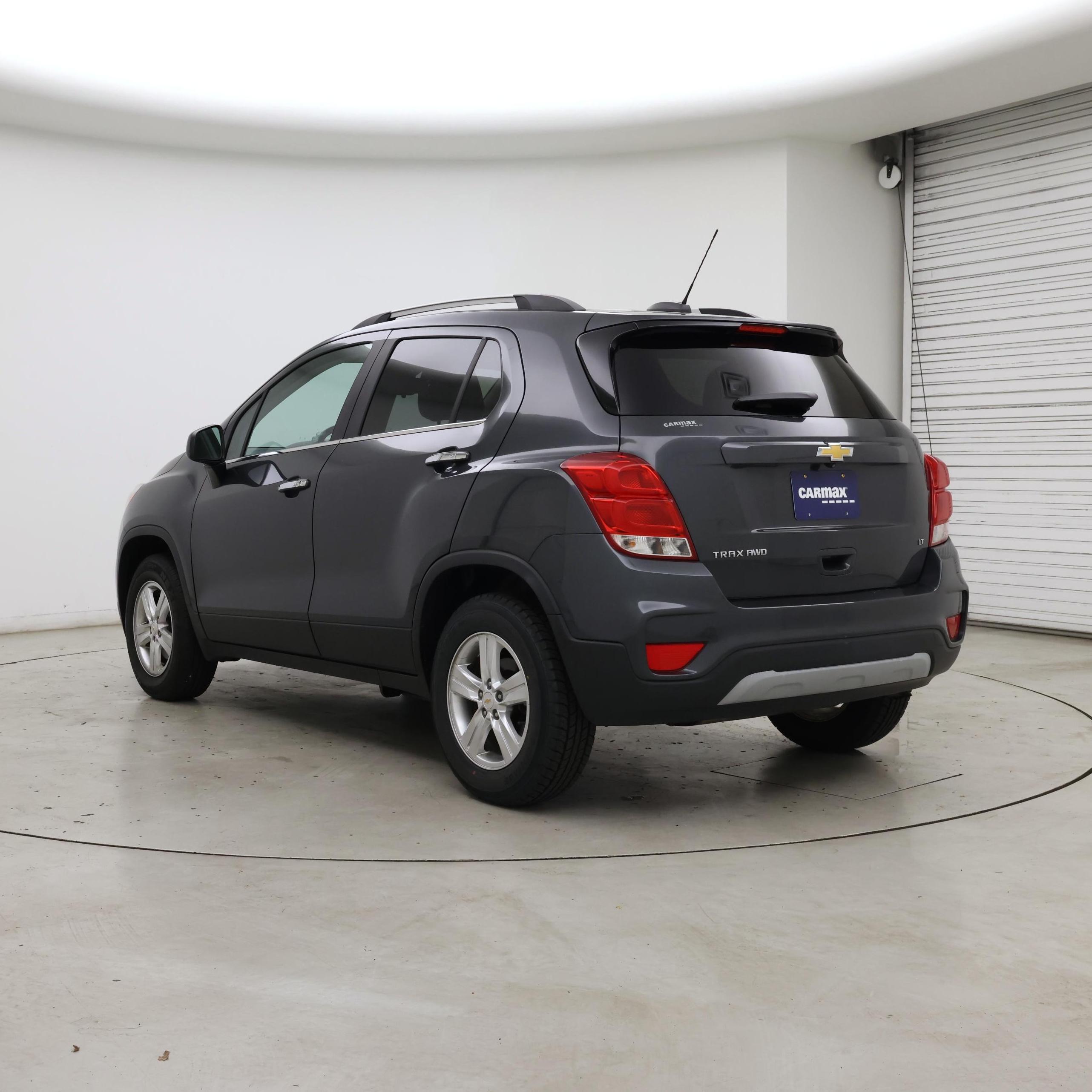 Thumbnail: 2018 Chevrolet Trax - 2