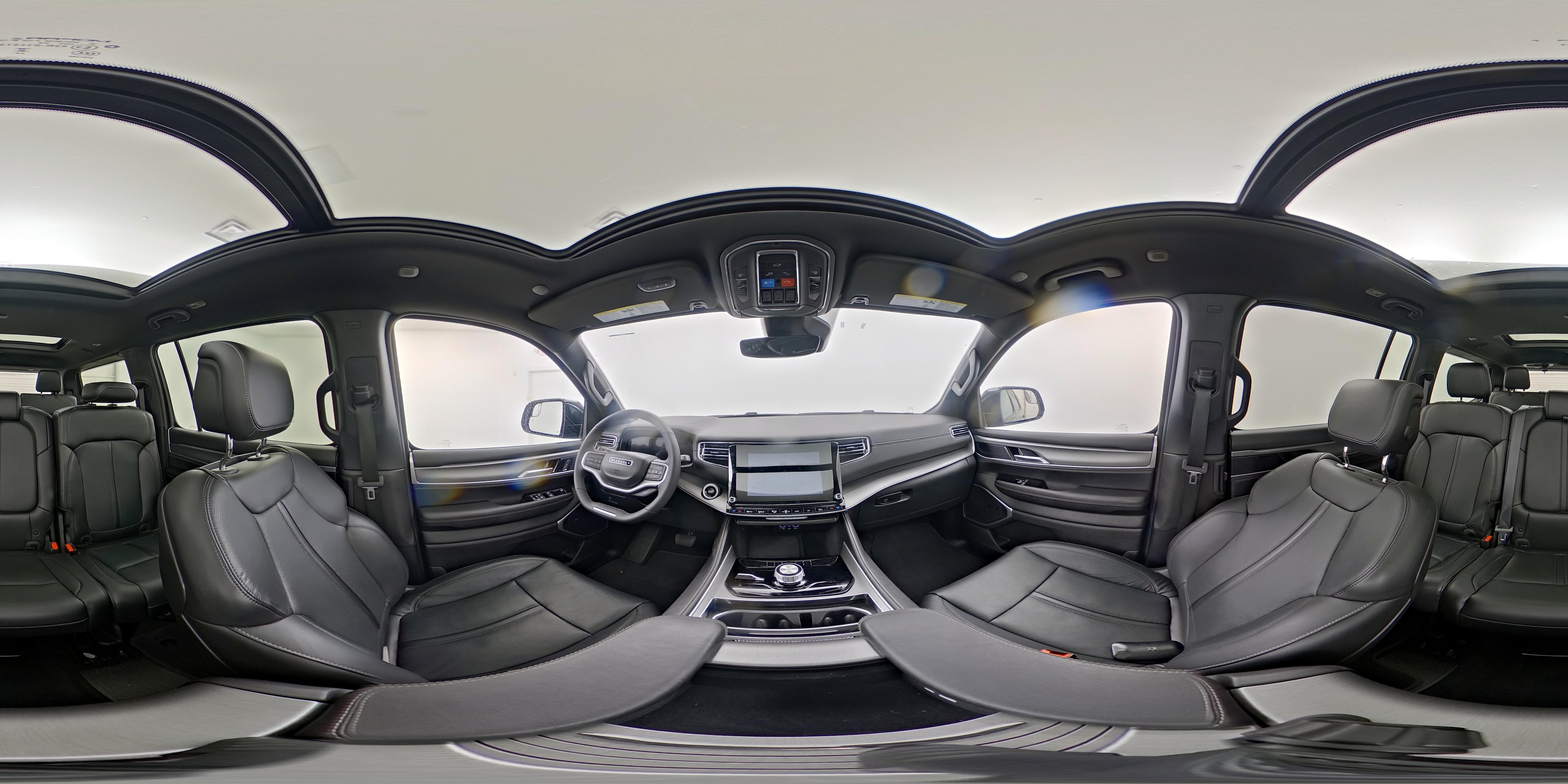 2025 Jeep Wagoneer Series I - Photo 27