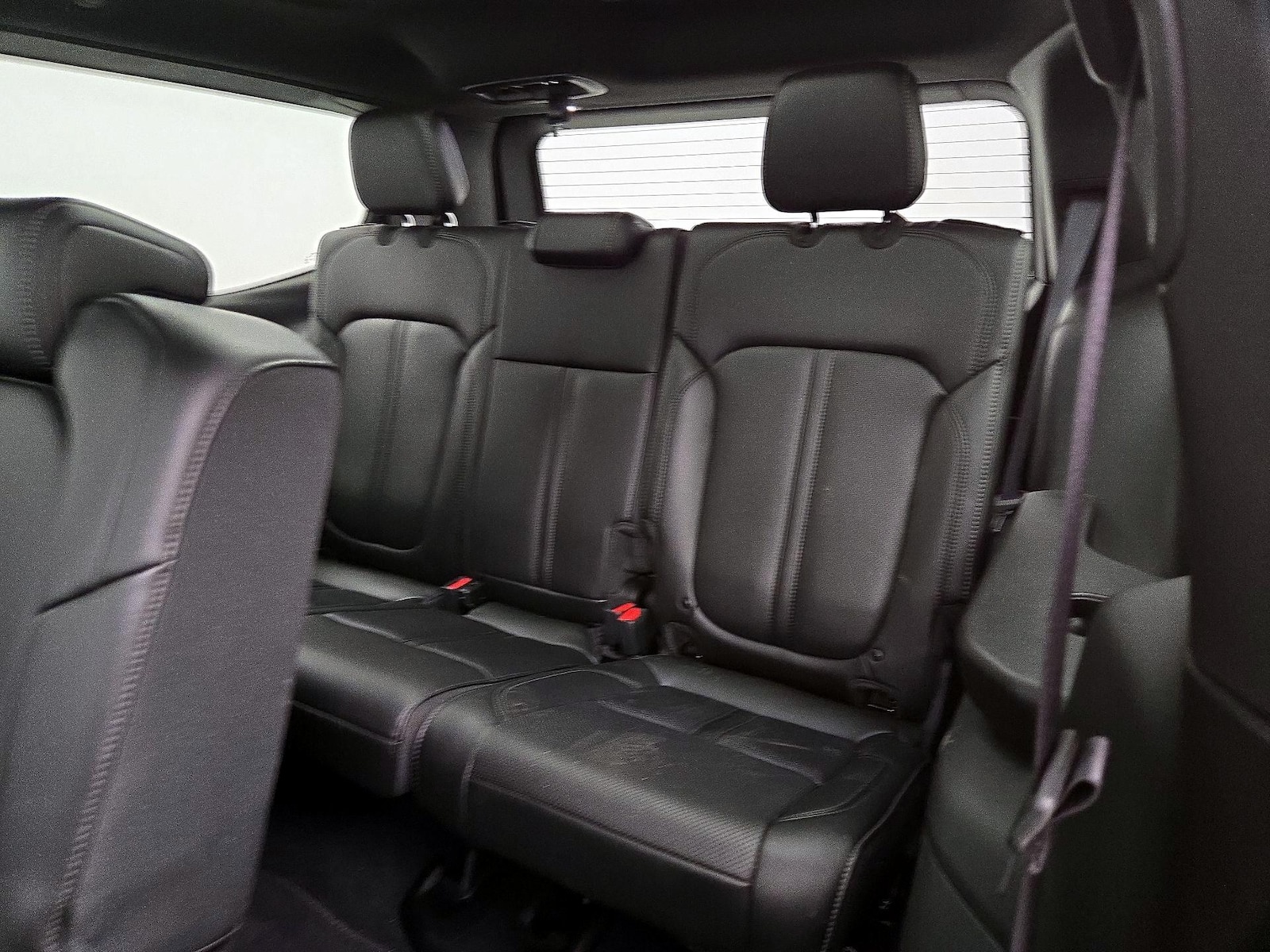 2025 Jeep Wagoneer Series I - Photo 23