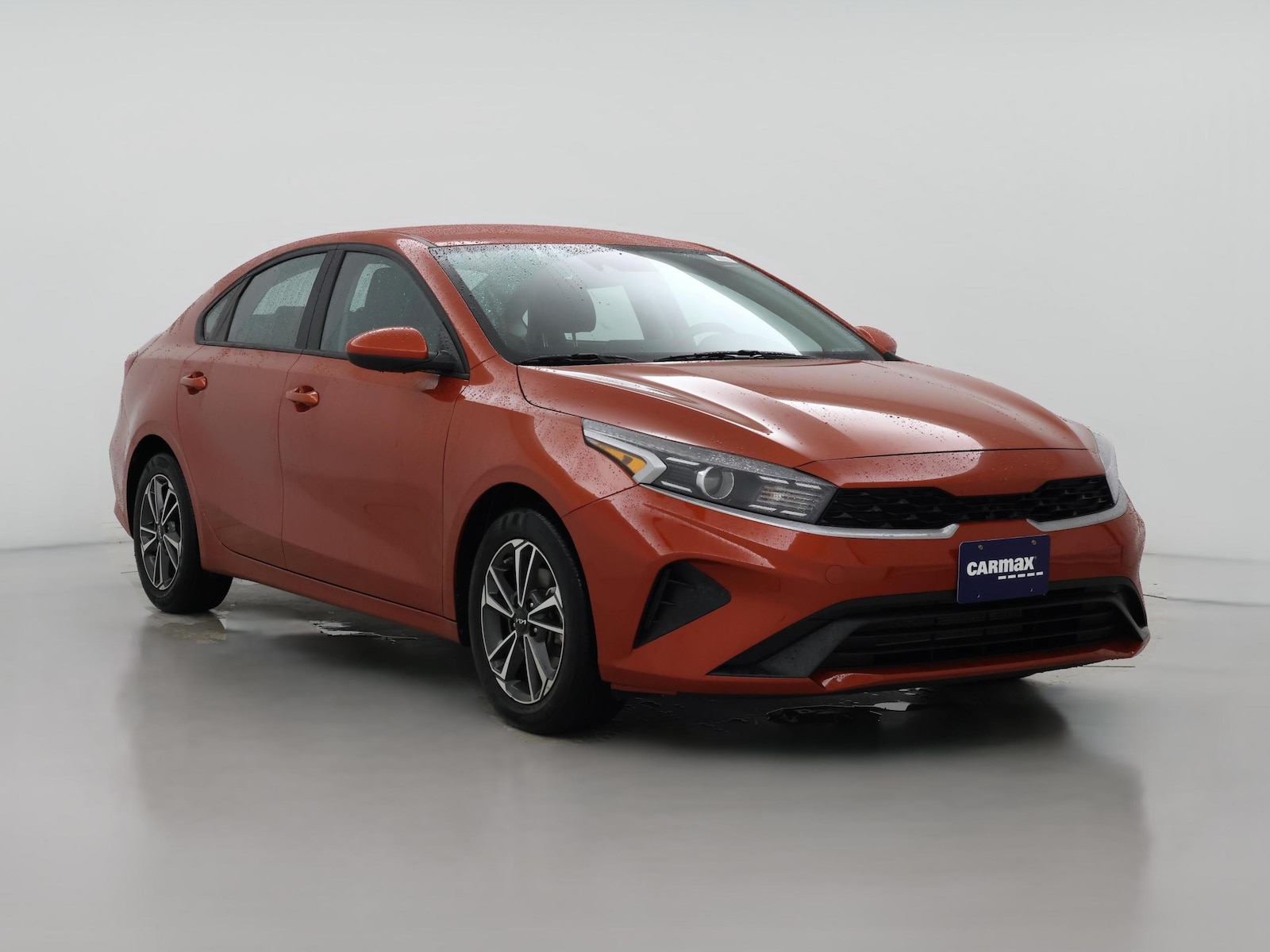 2023 Kia Forte LXS - Photo 1