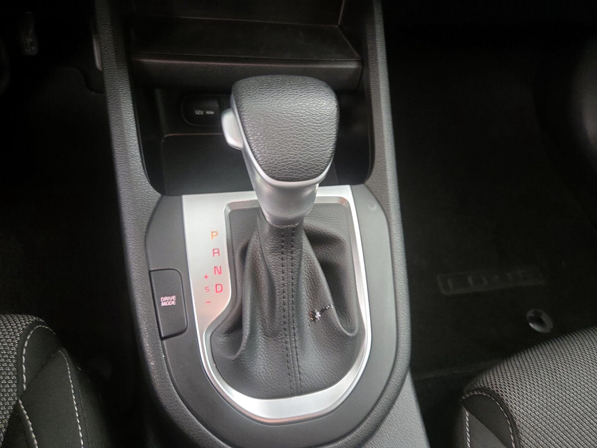 Thumbnail: 2023 Kia Forte - 17