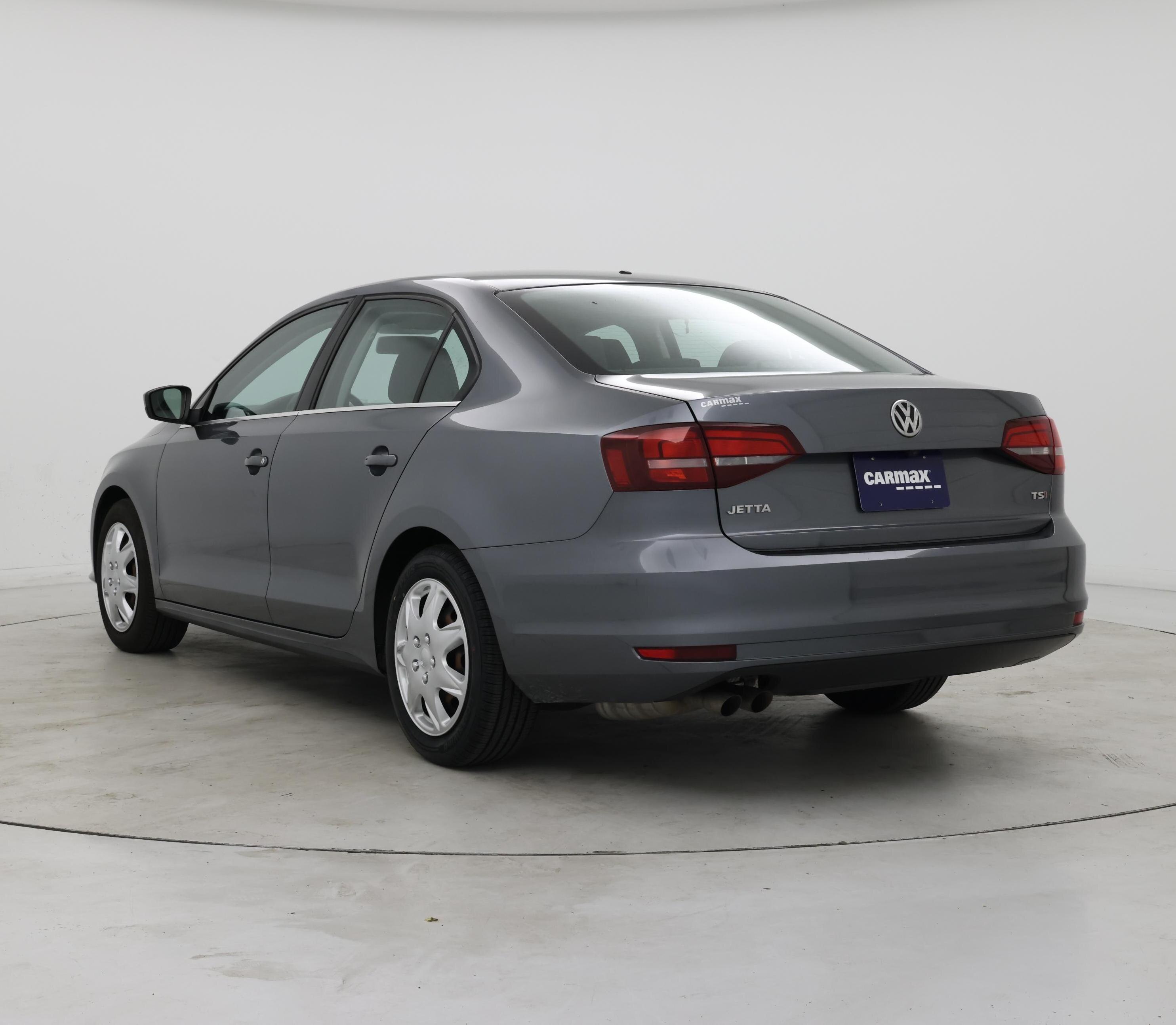 Thumbnail: 2017 Volkswagen Jetta - 2