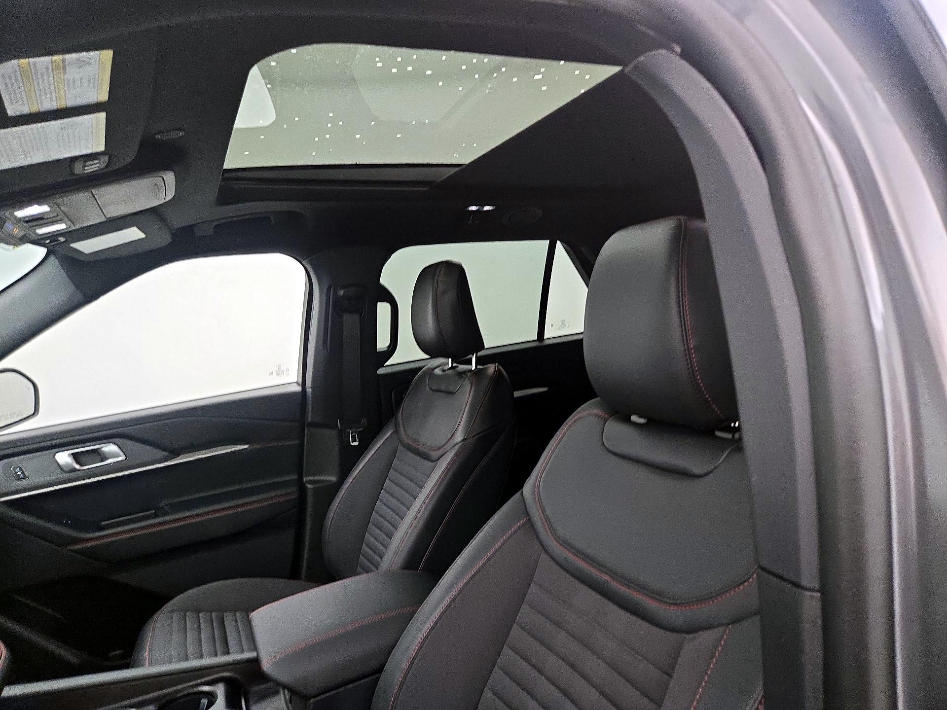 Thumbnail: 2026 Ford Explorer - 20