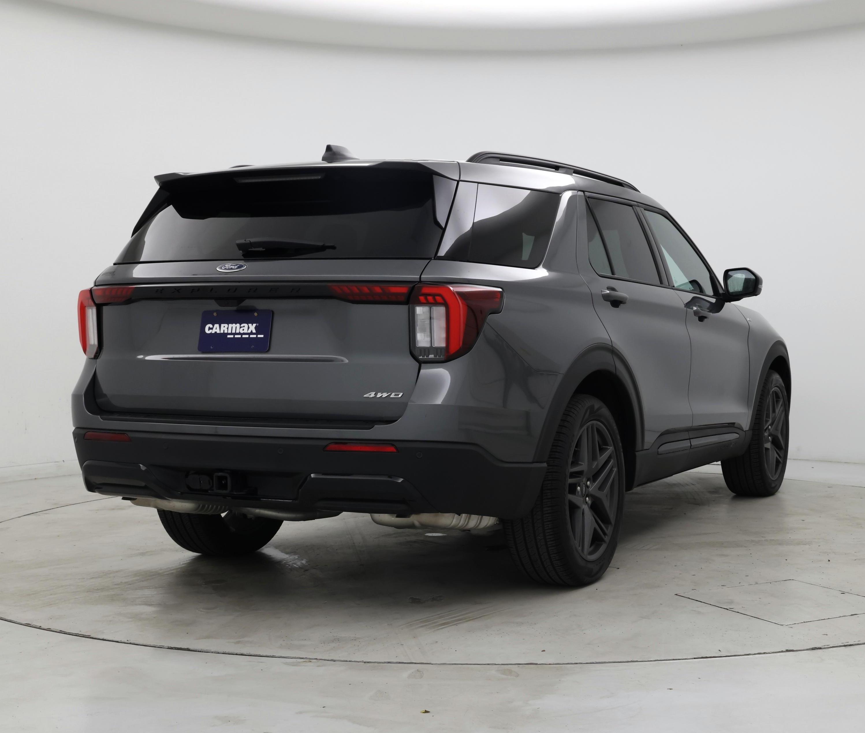 Thumbnail: 2026 Ford Explorer - 8