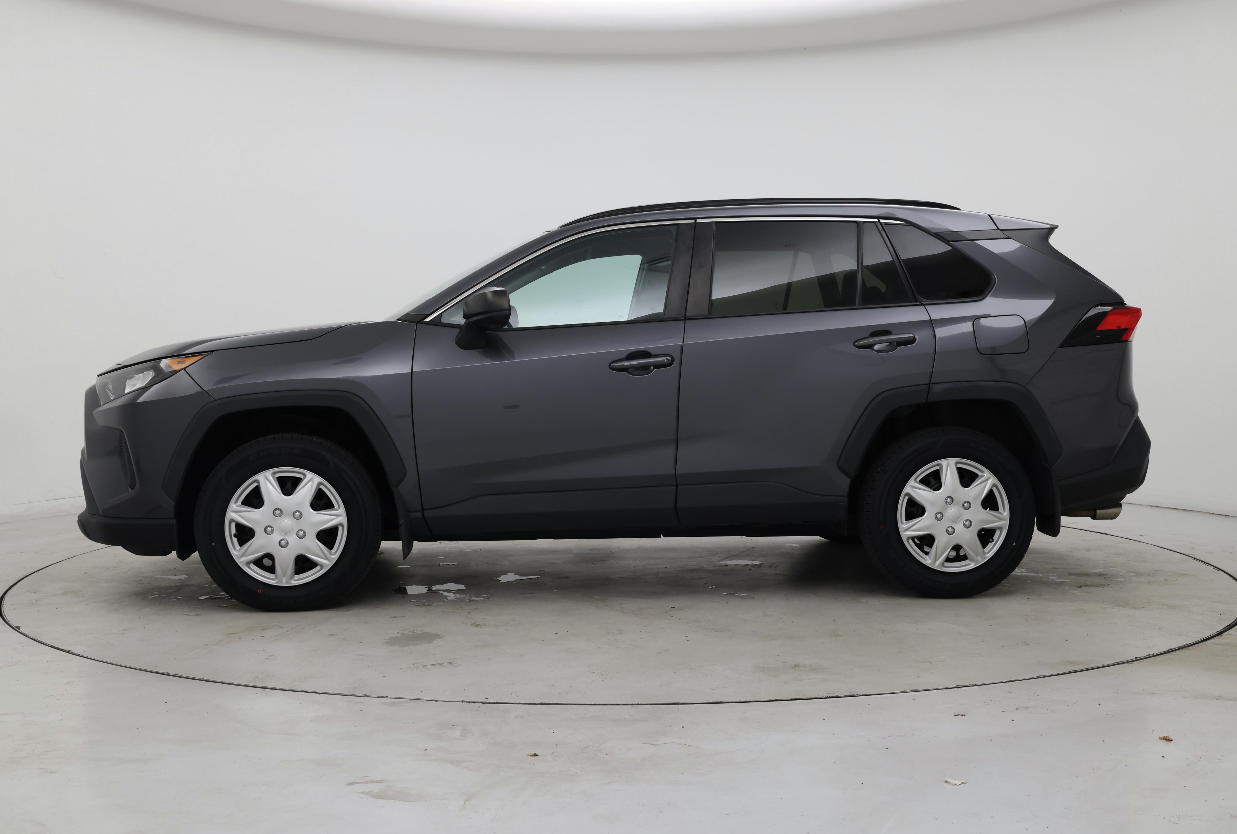 Thumbnail: 2020 Toyota RAV4 - 3