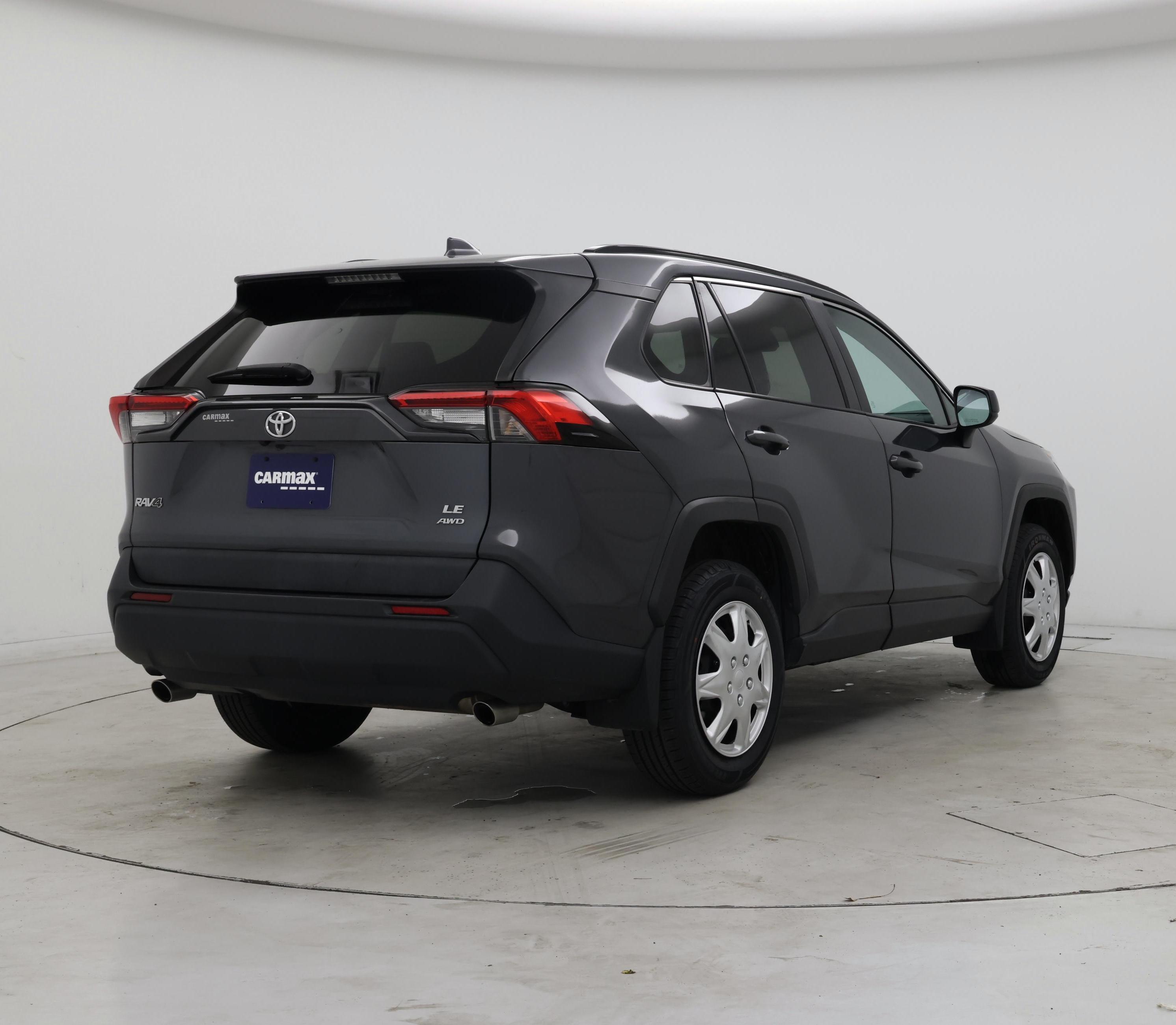 Thumbnail: 2020 Toyota RAV4 - 8