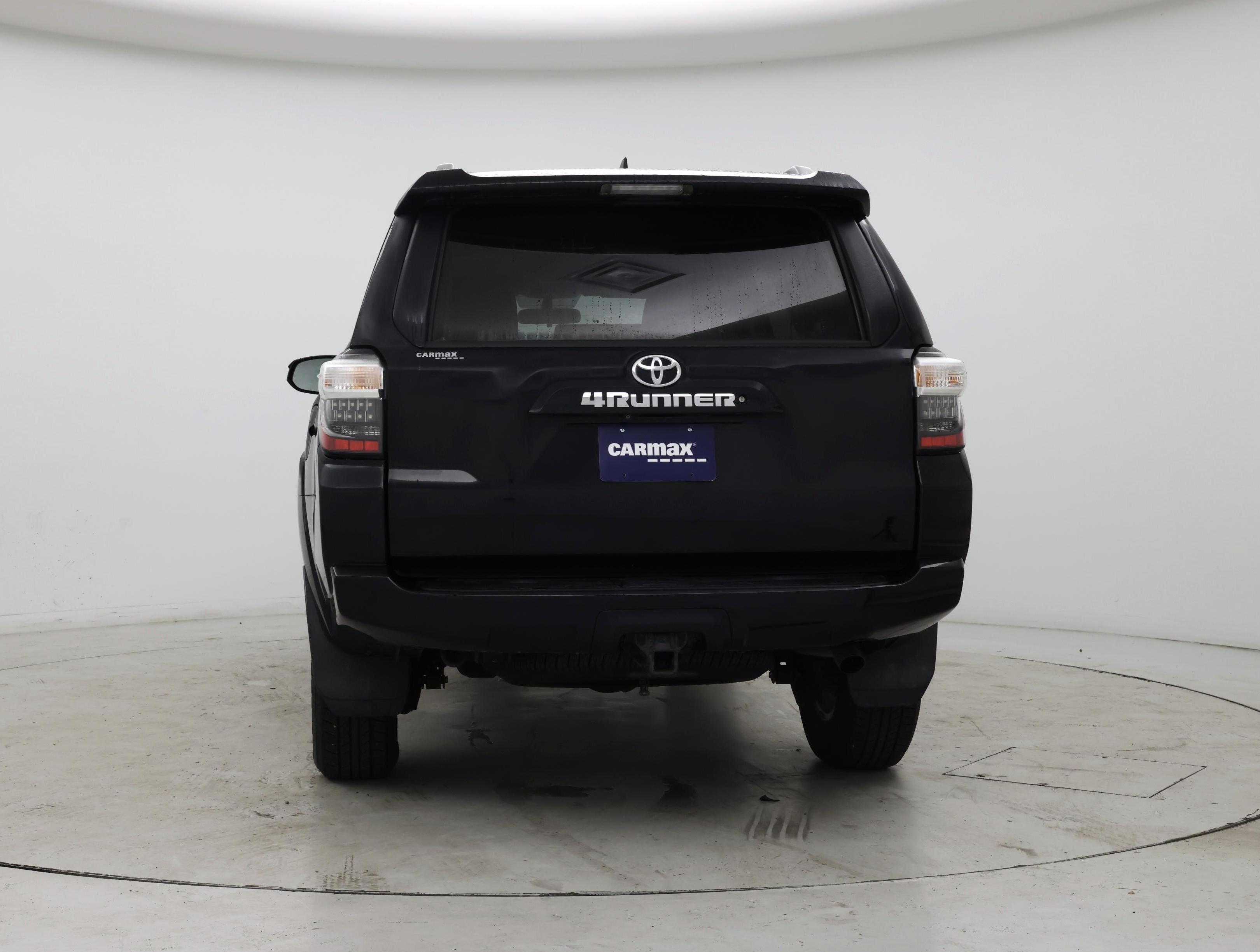 Thumbnail: 2017 Toyota 4Runner - 6