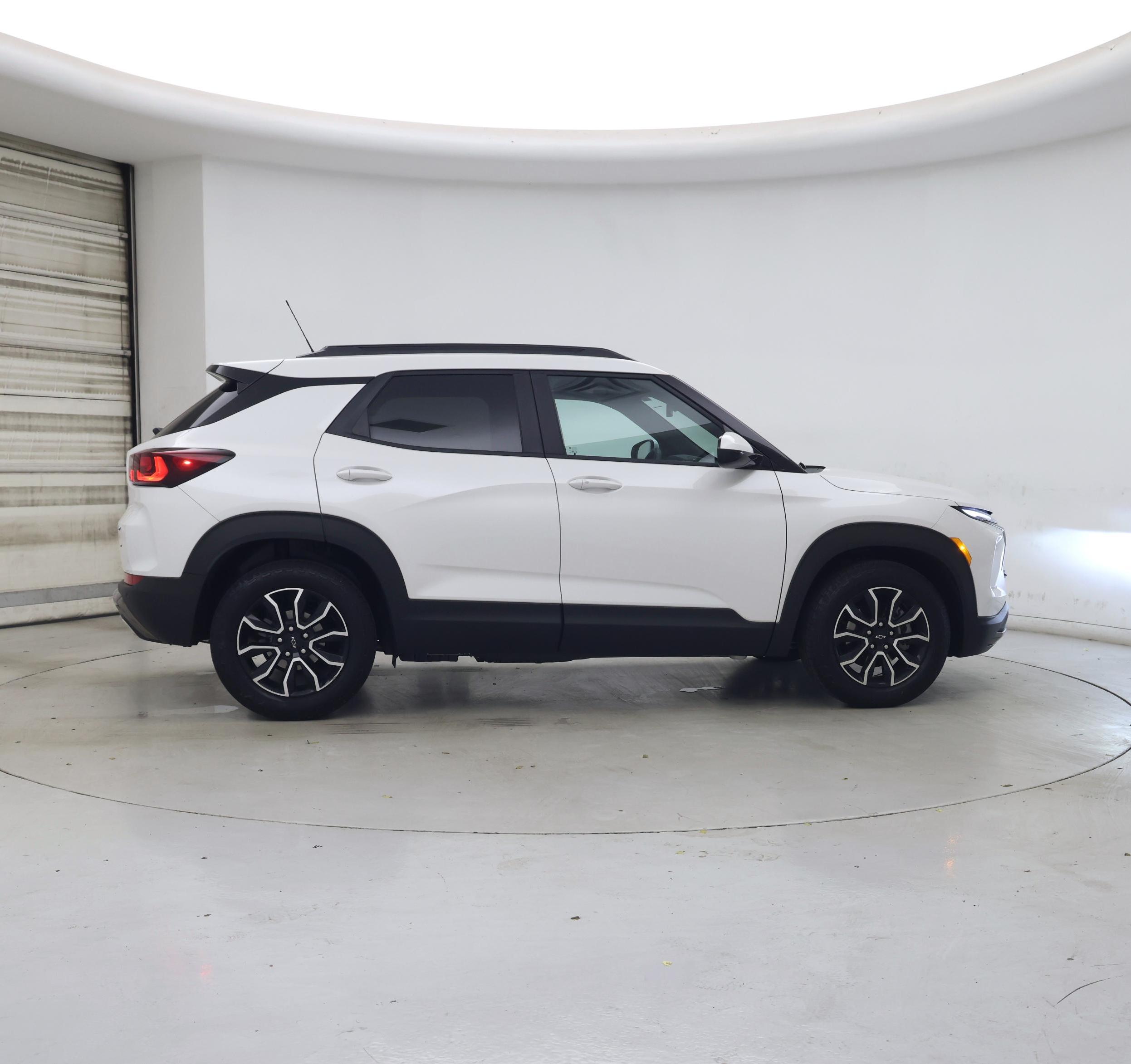 Thumbnail: 2025 Chevrolet TrailBlazer - 7