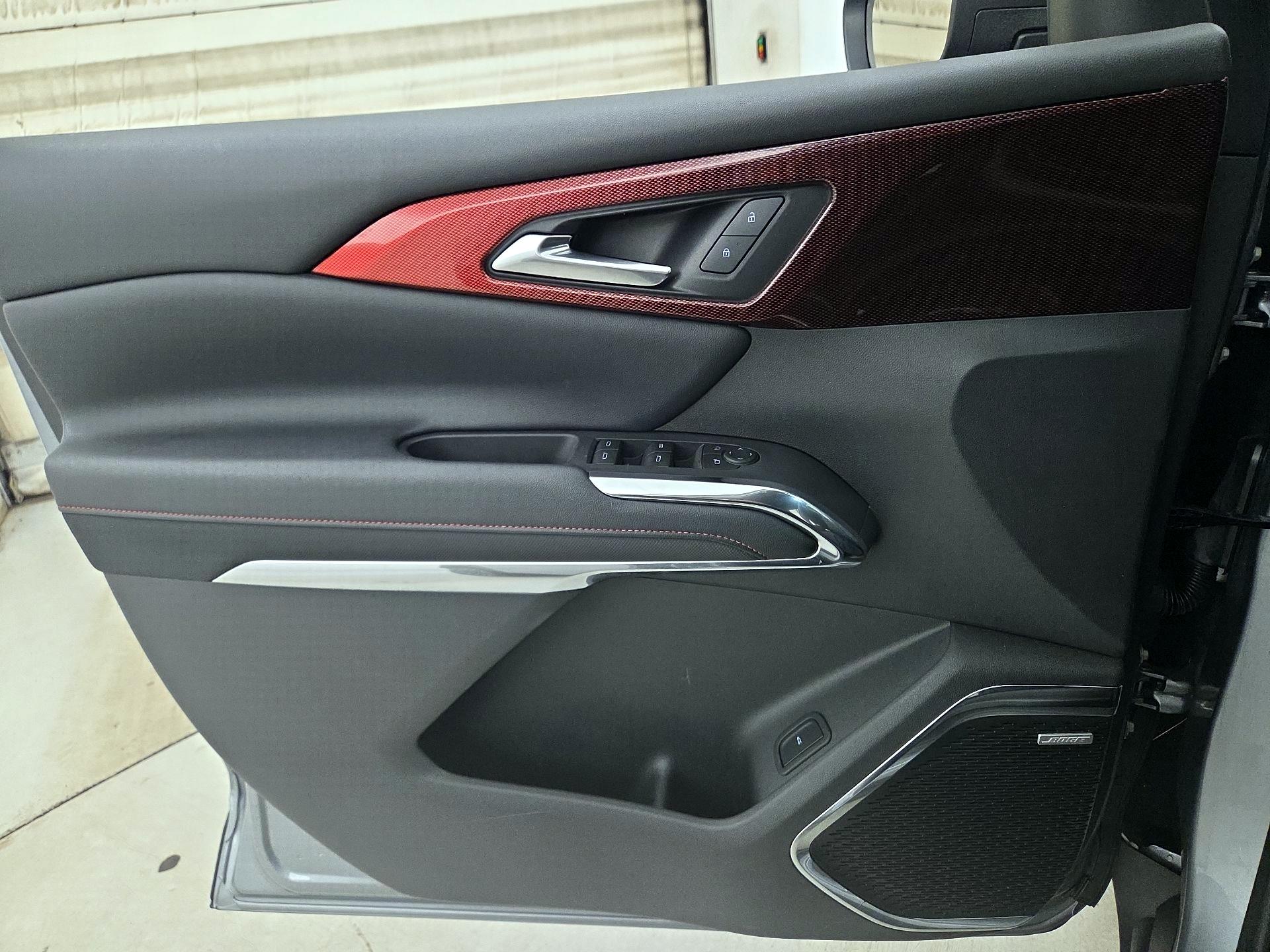 Thumbnail: 2025 Chevrolet Traverse - 12