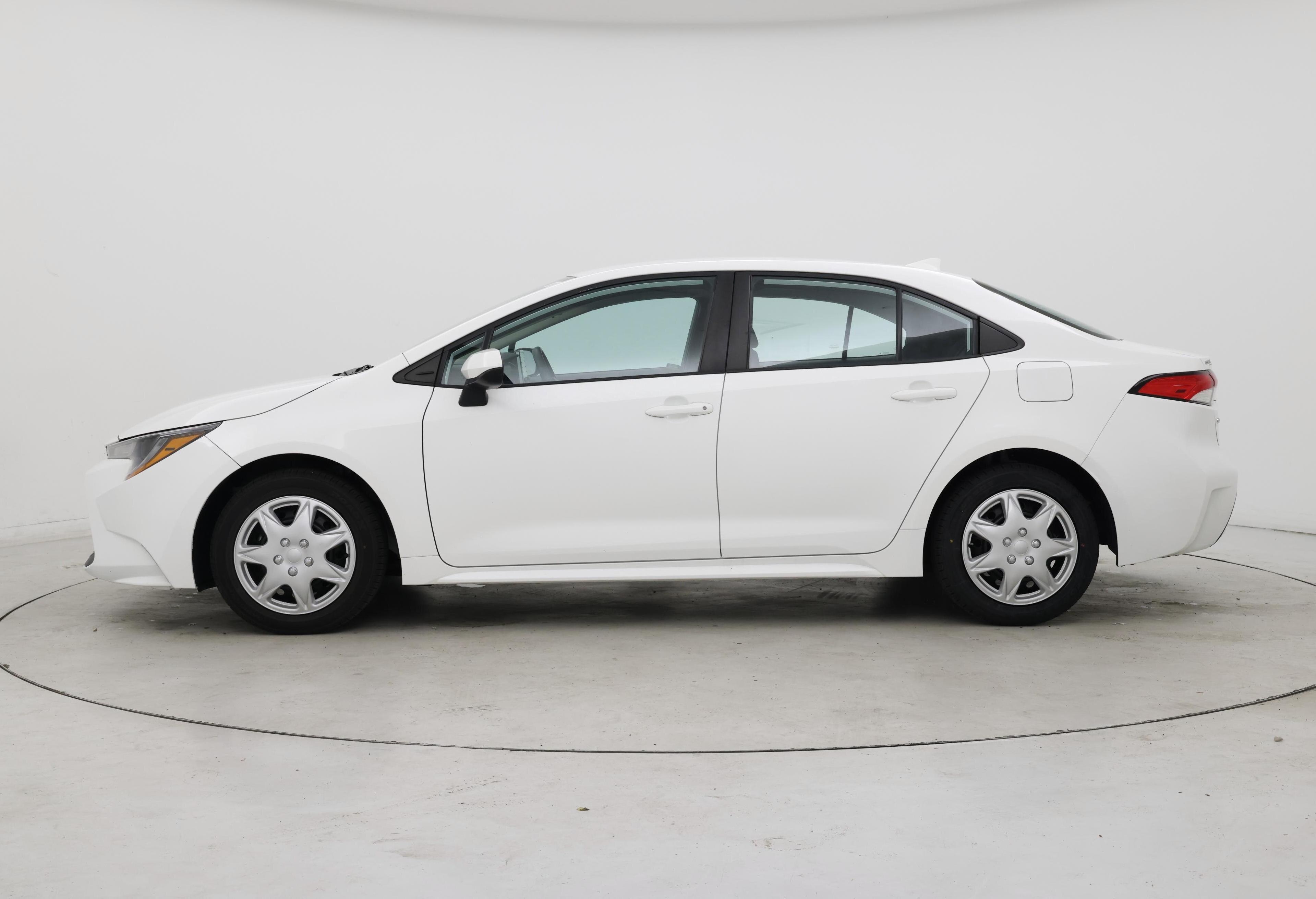 Thumbnail: 2021 Toyota Corolla - 3