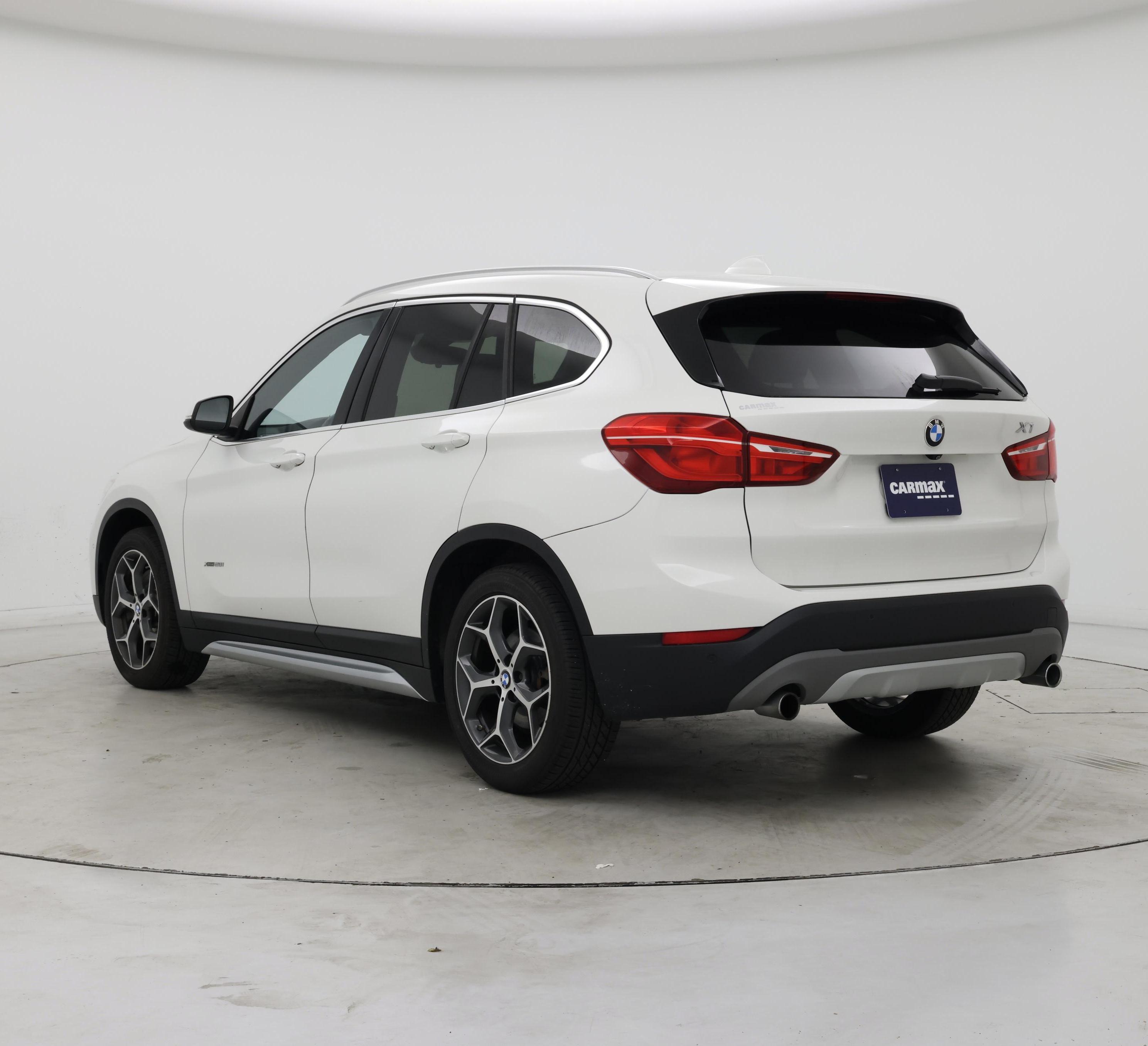 Thumbnail: 2017 BMW X1 - 2