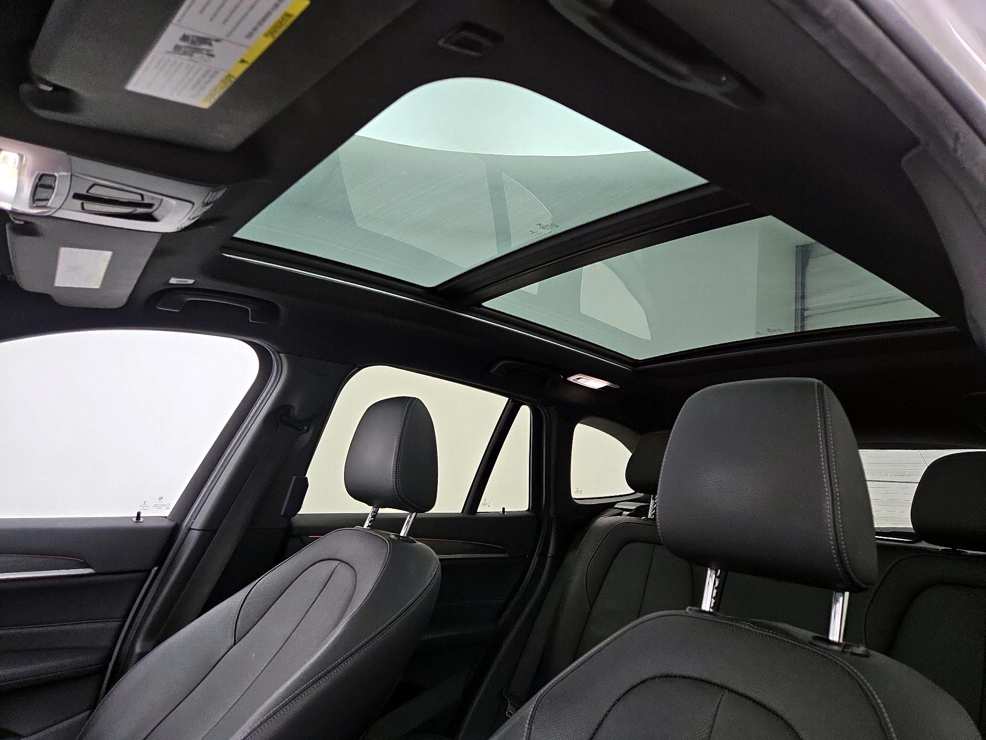 Thumbnail: 2017 BMW X1 - 20