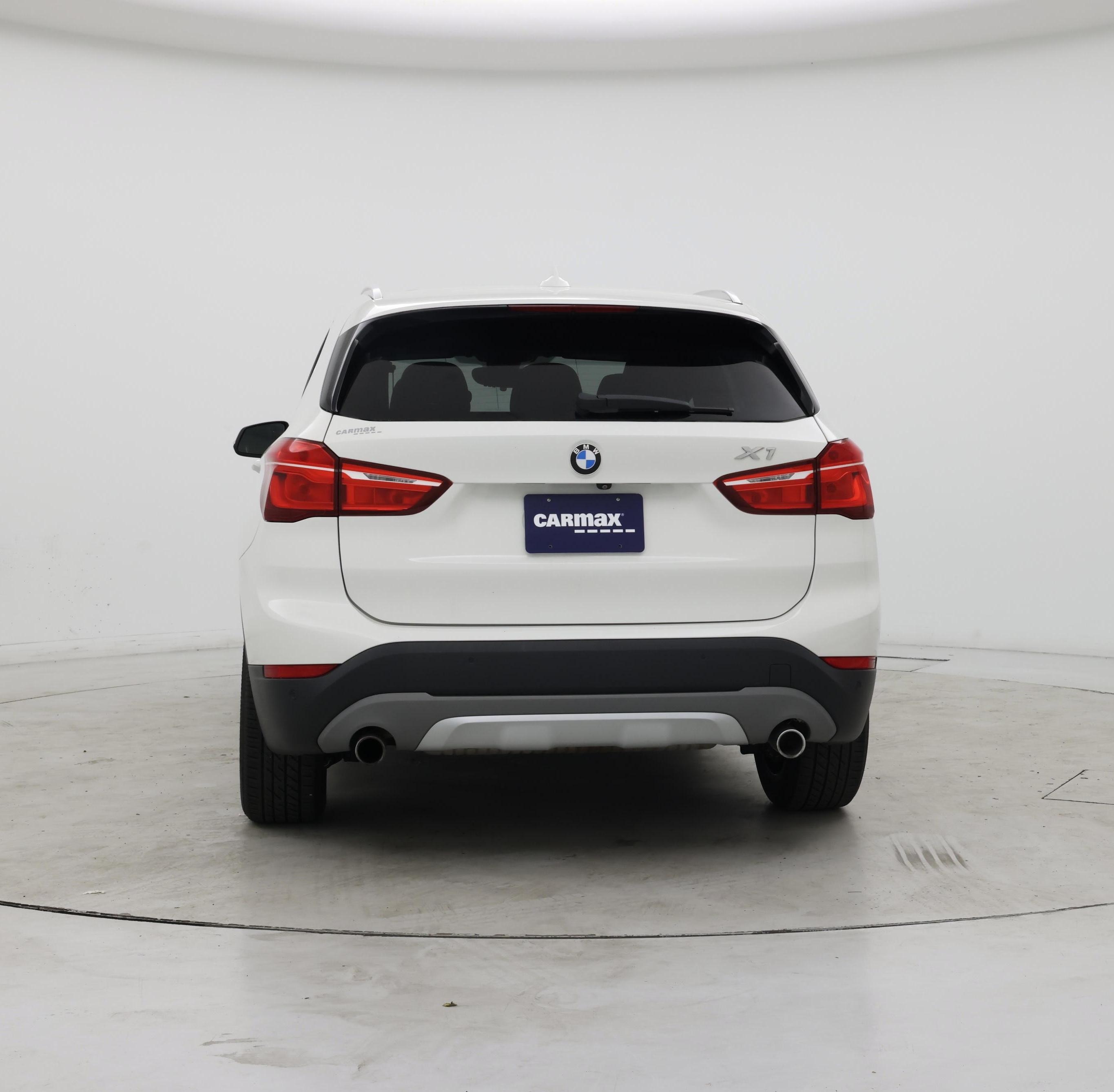 Thumbnail: 2017 BMW X1 - 6