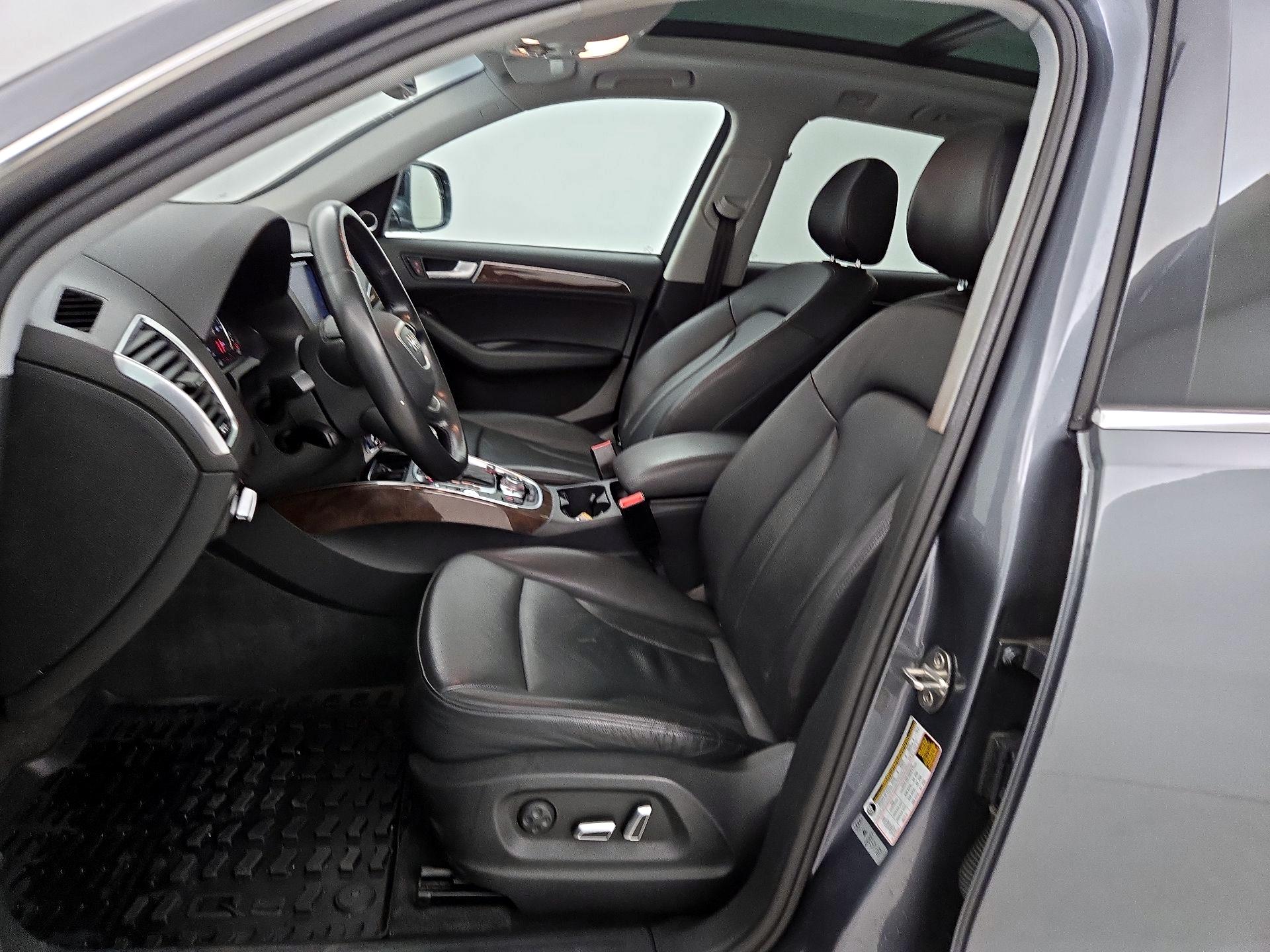 Thumbnail: 2016 Audi Q5 - 11
