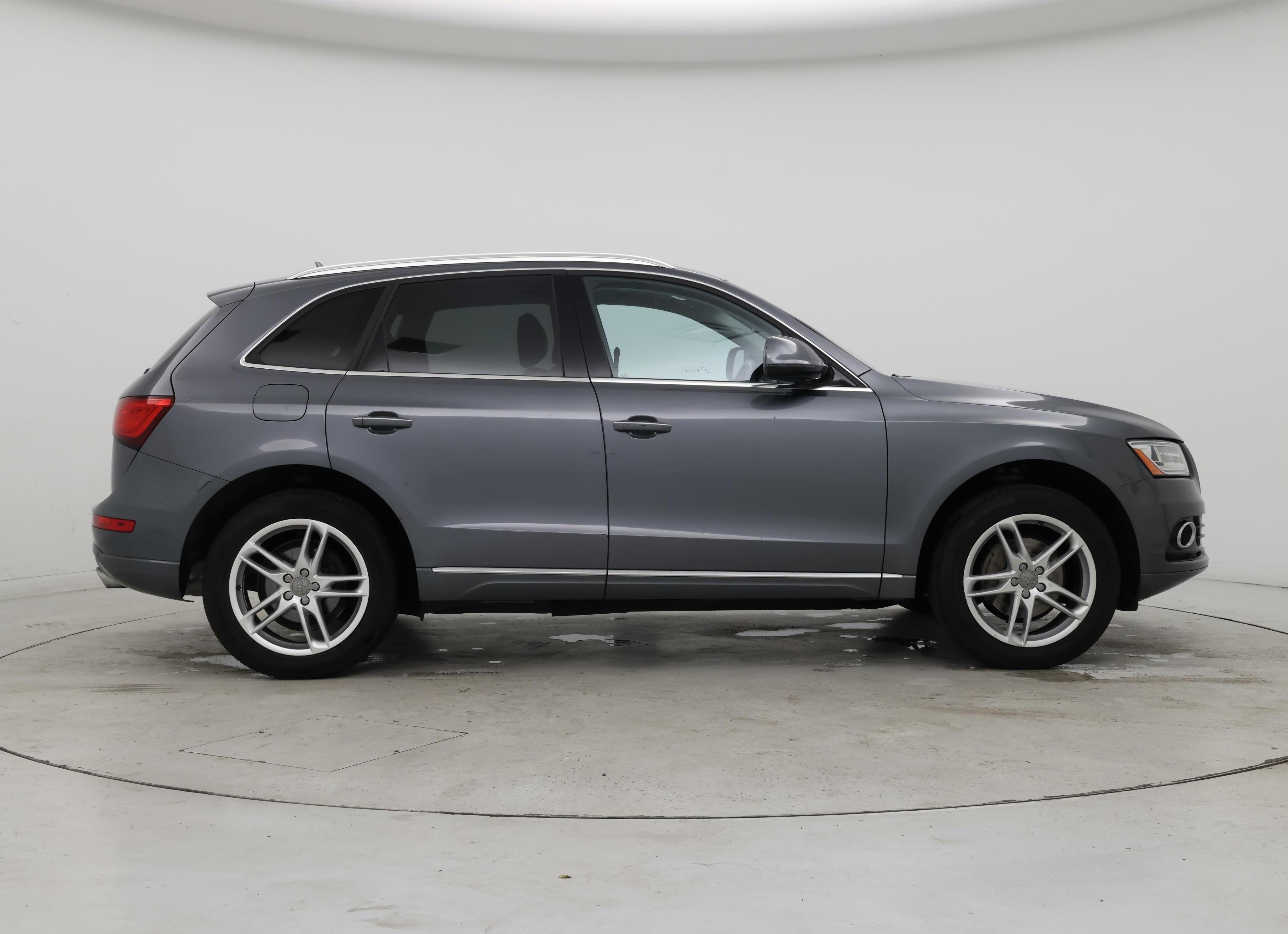Thumbnail: 2016 Audi Q5 - 7
