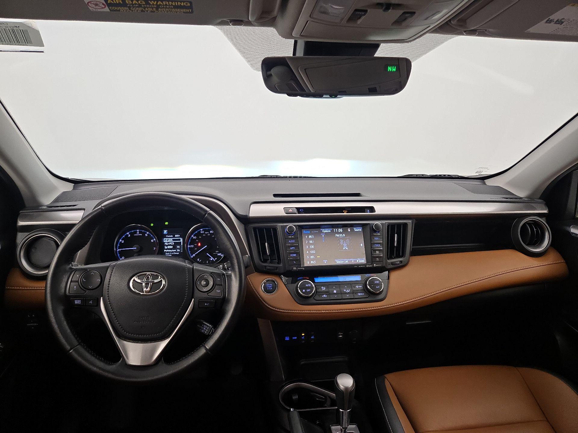 Thumbnail: 2016 Toyota RAV4 - 9