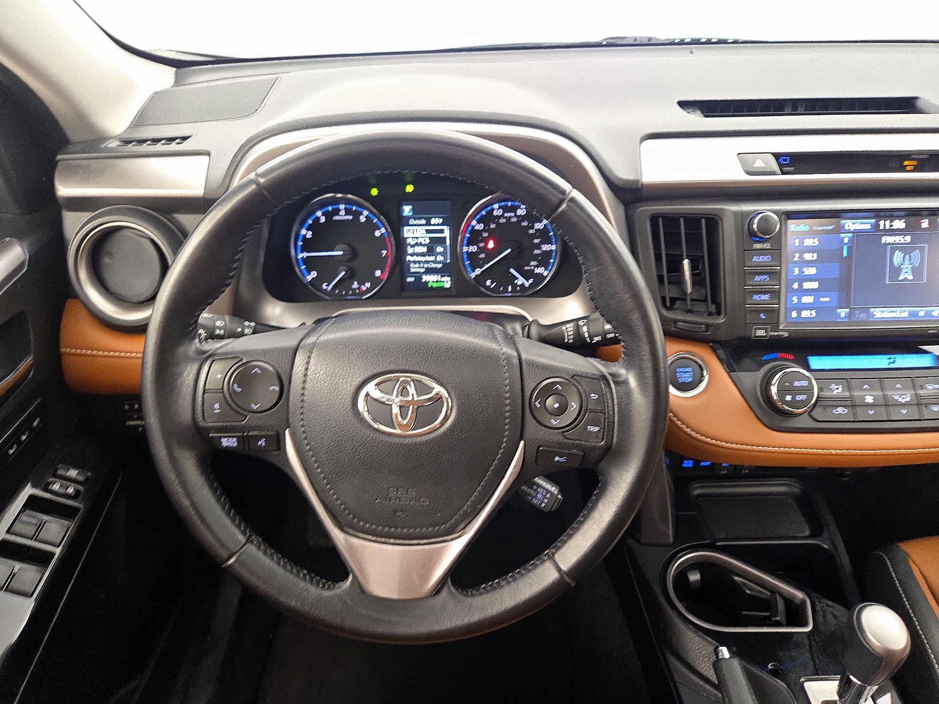 Thumbnail: 2016 Toyota RAV4 - 10