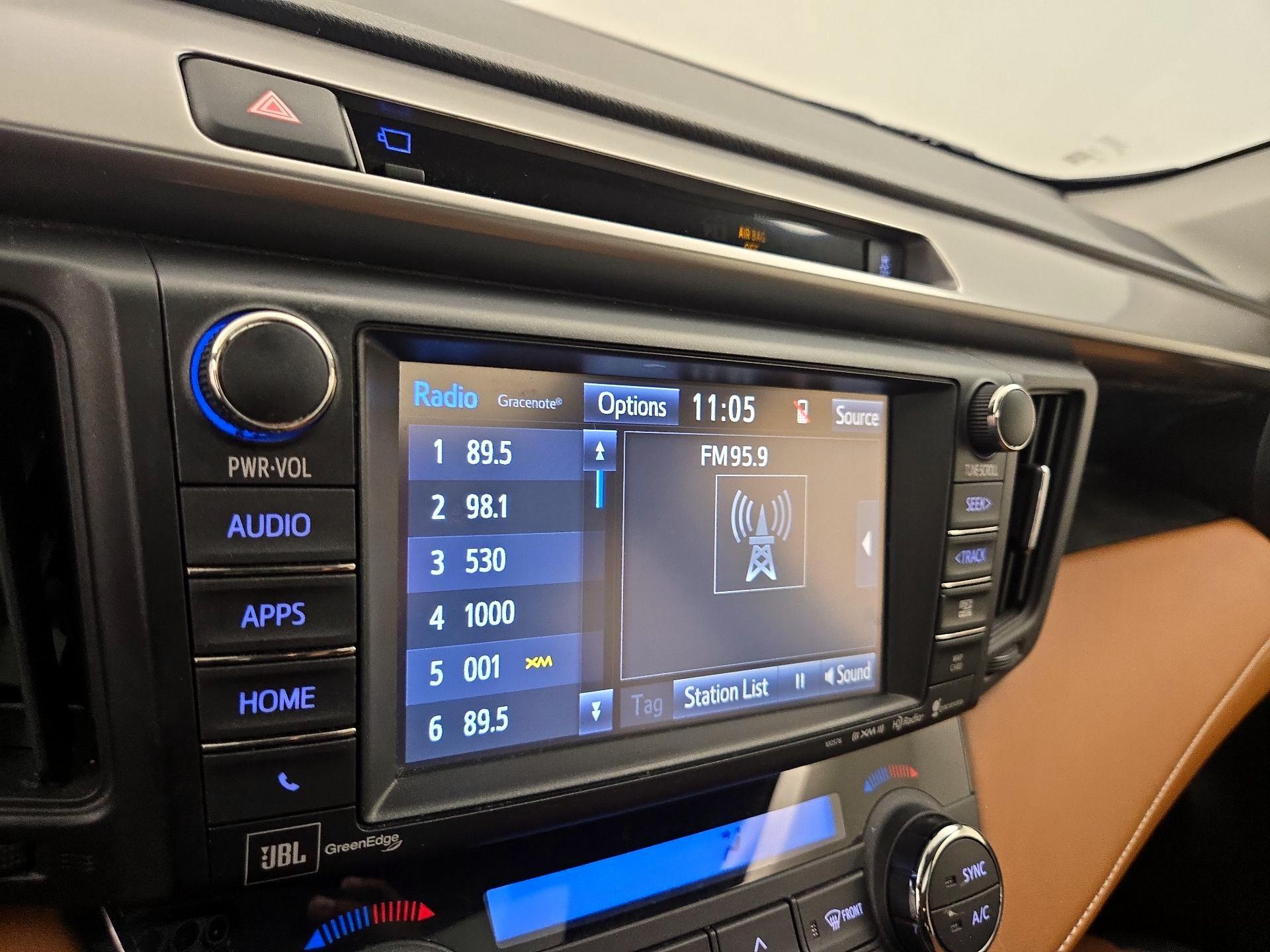 Thumbnail: 2016 Toyota RAV4 - 15