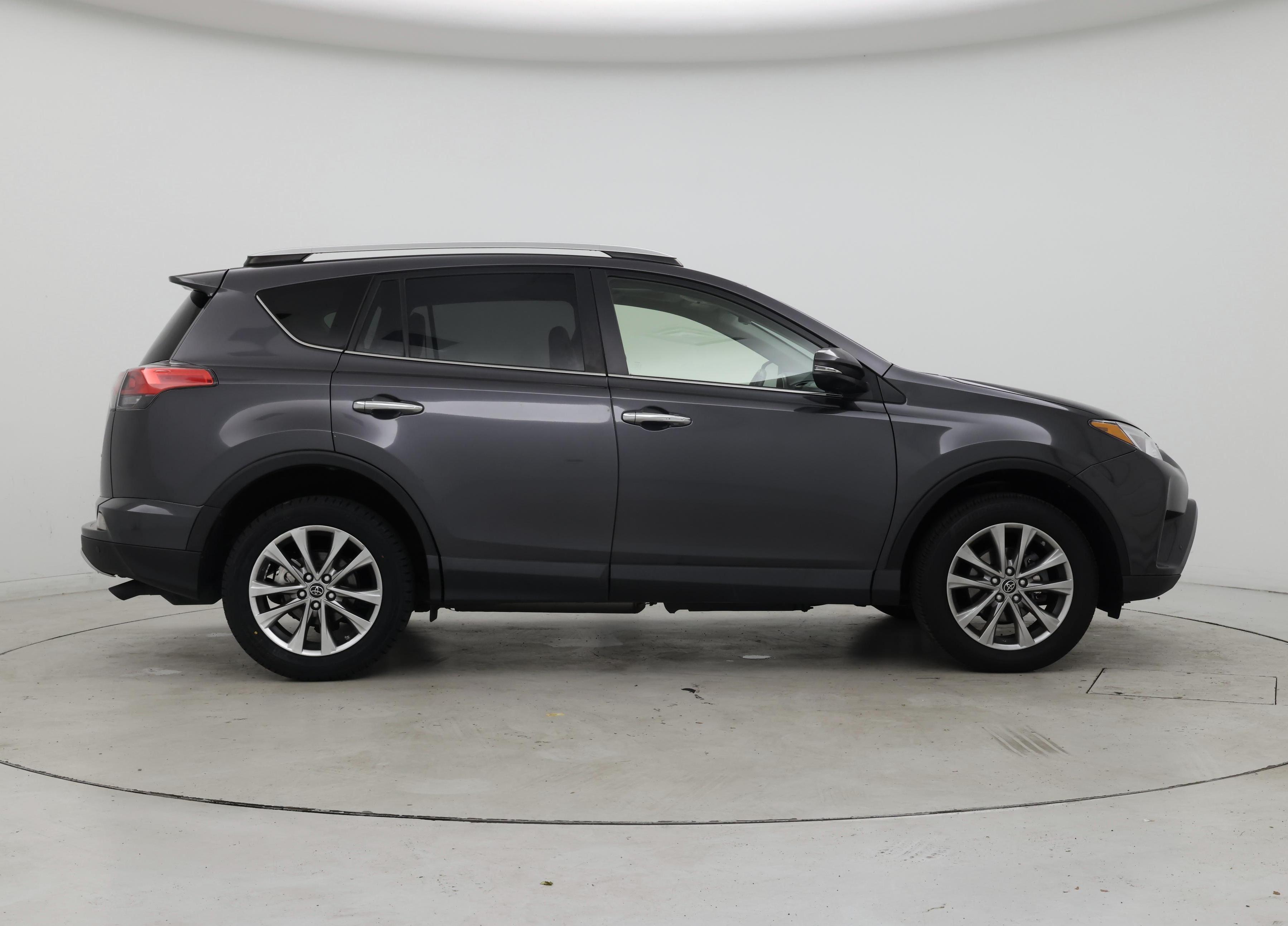 Thumbnail: 2016 Toyota RAV4 - 7