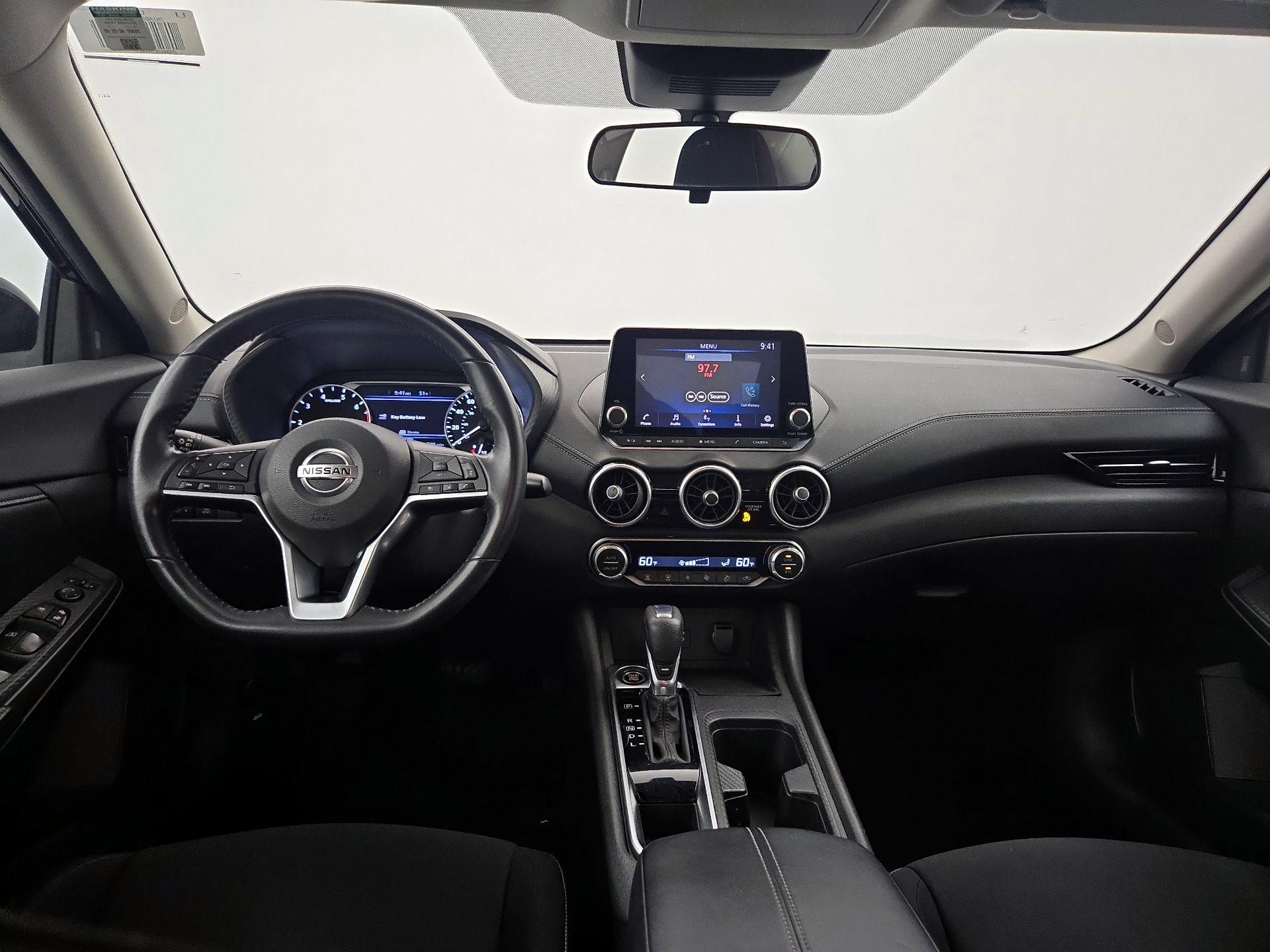 Thumbnail: 2020 Nissan Sentra - 9