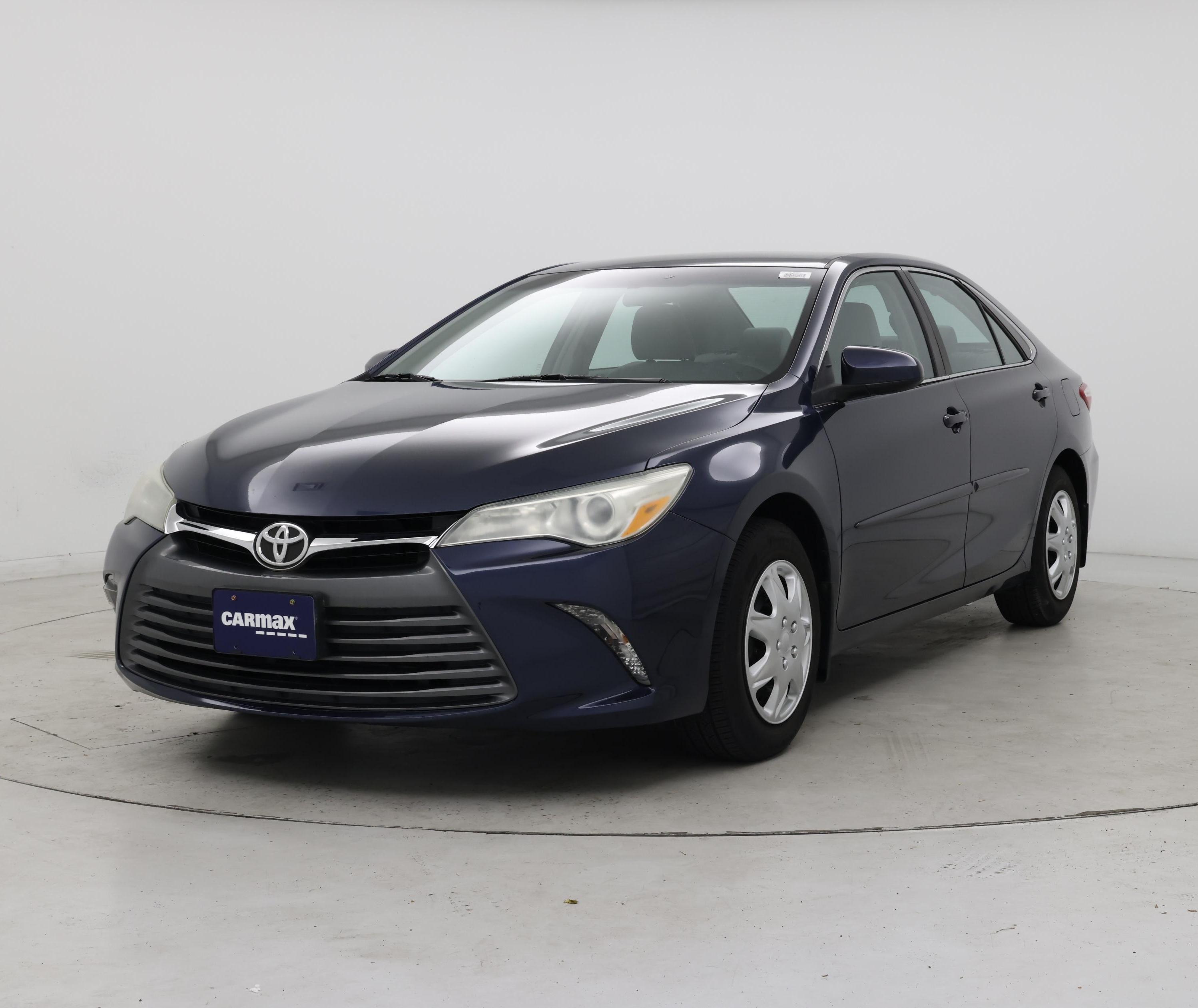 Thumbnail: 2015 Toyota Camry - 4
