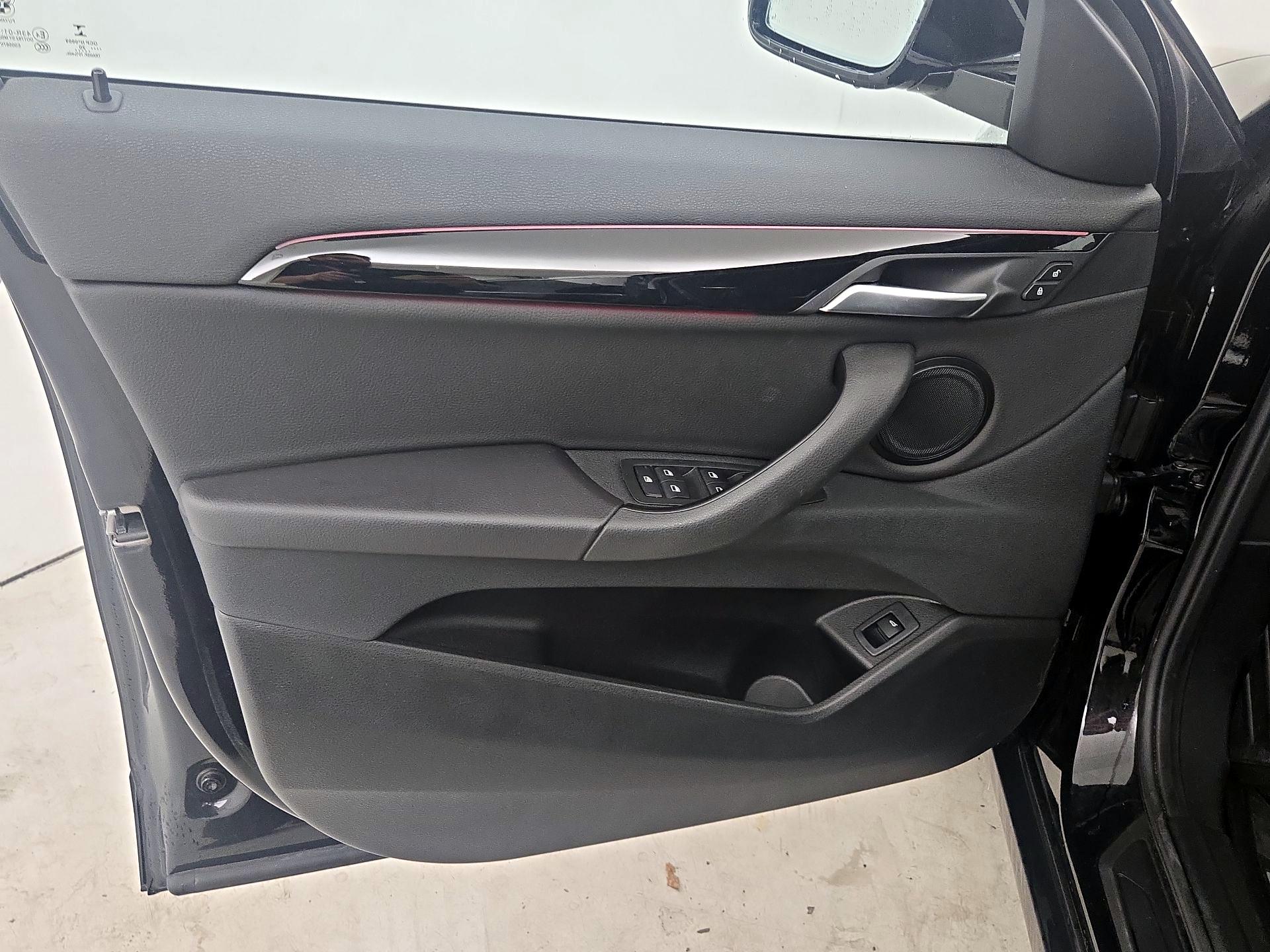 Thumbnail: 2021 BMW X2 - 12