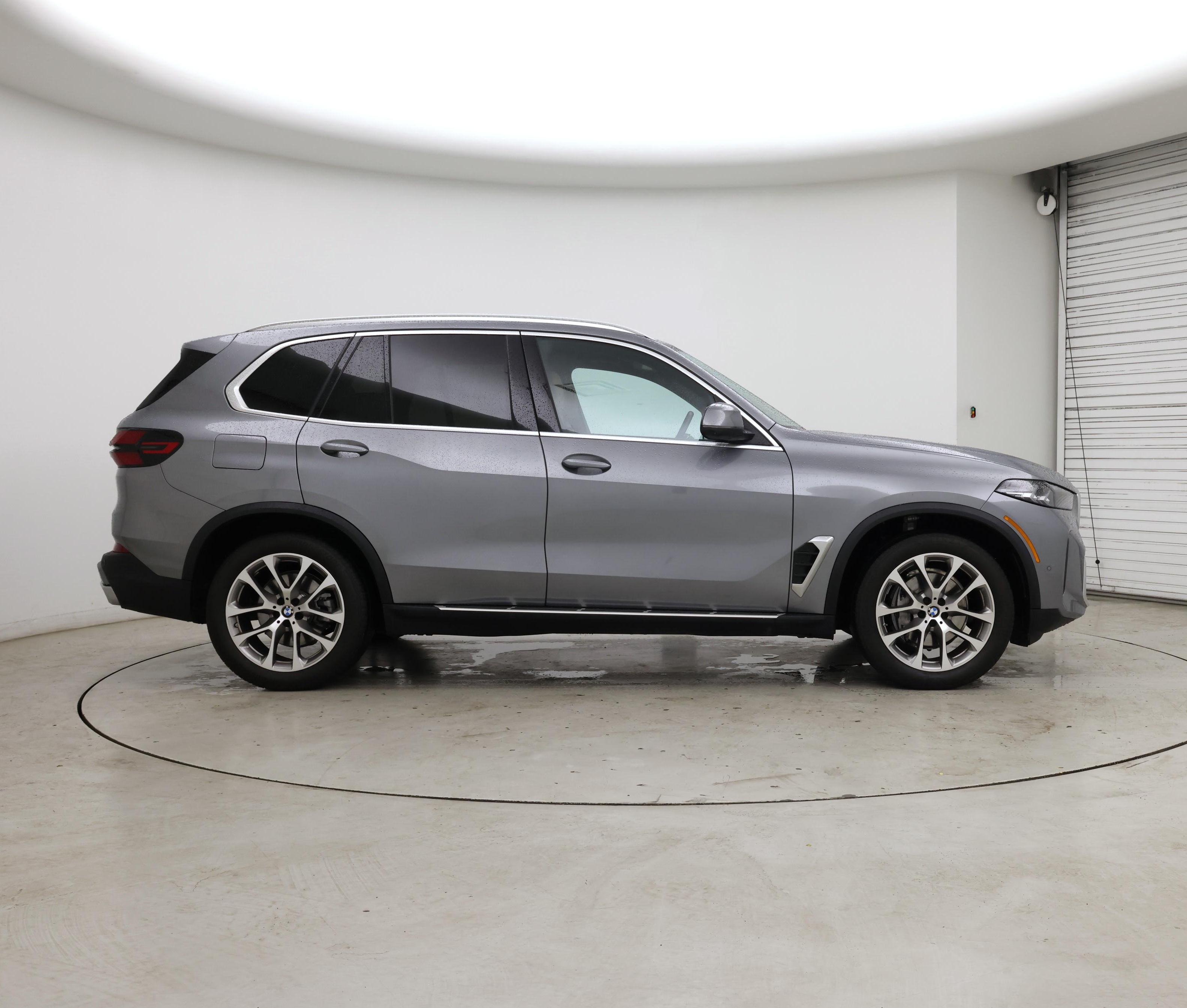 Thumbnail: 2024 BMW X5 - 7