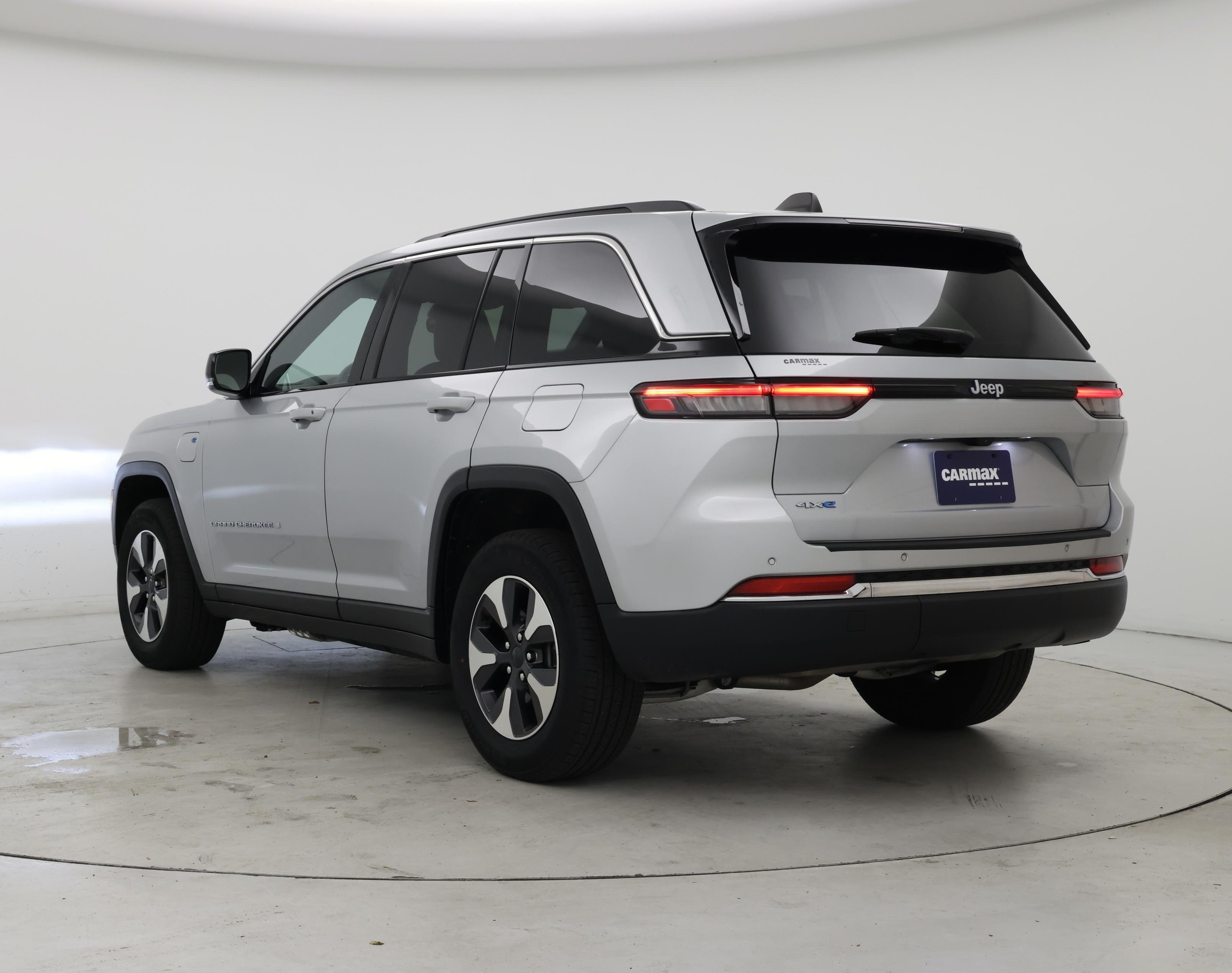Thumbnail: 2024 Jeep Grand Cherokee - 2