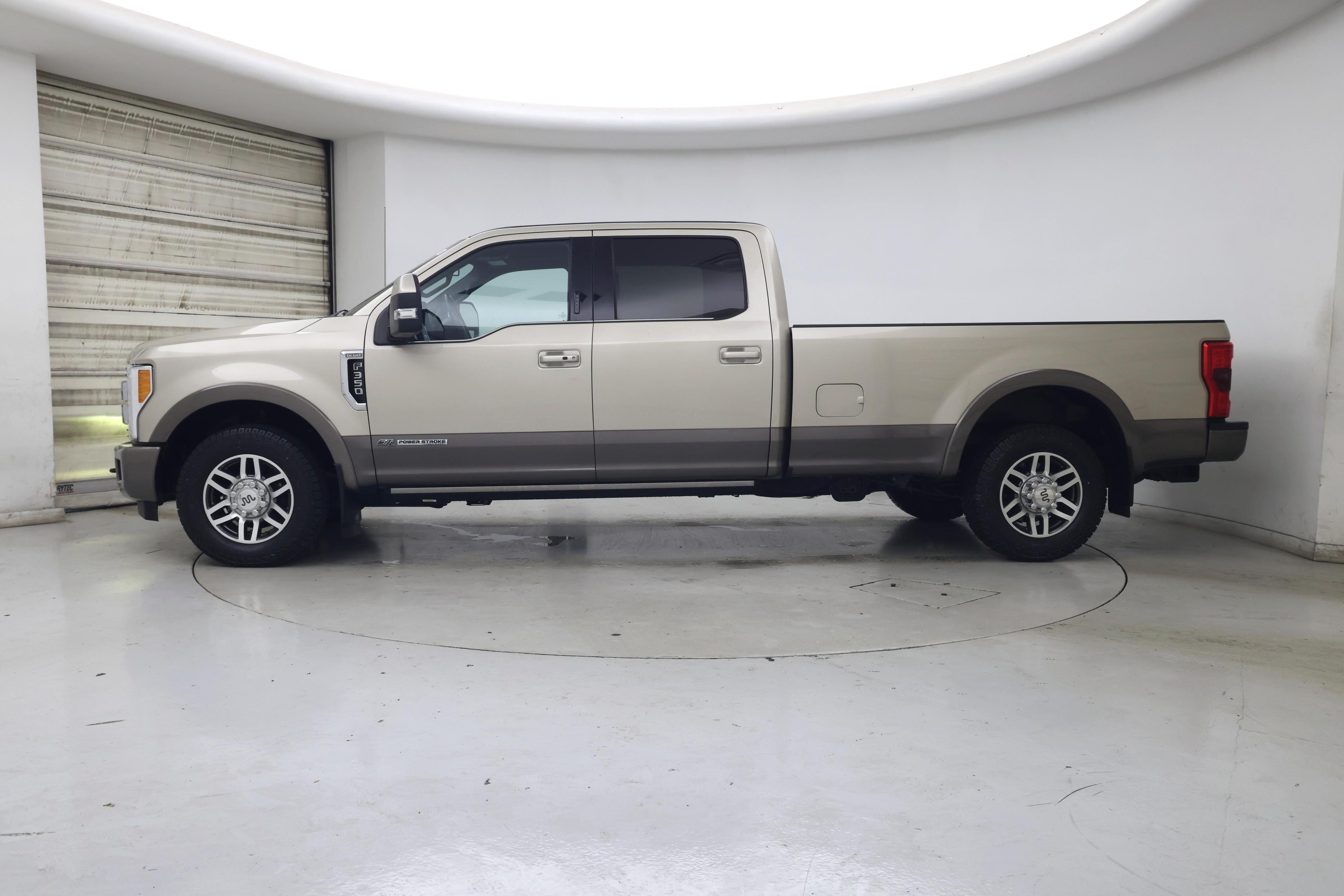Thumbnail: 2018 Ford F-350 - 3