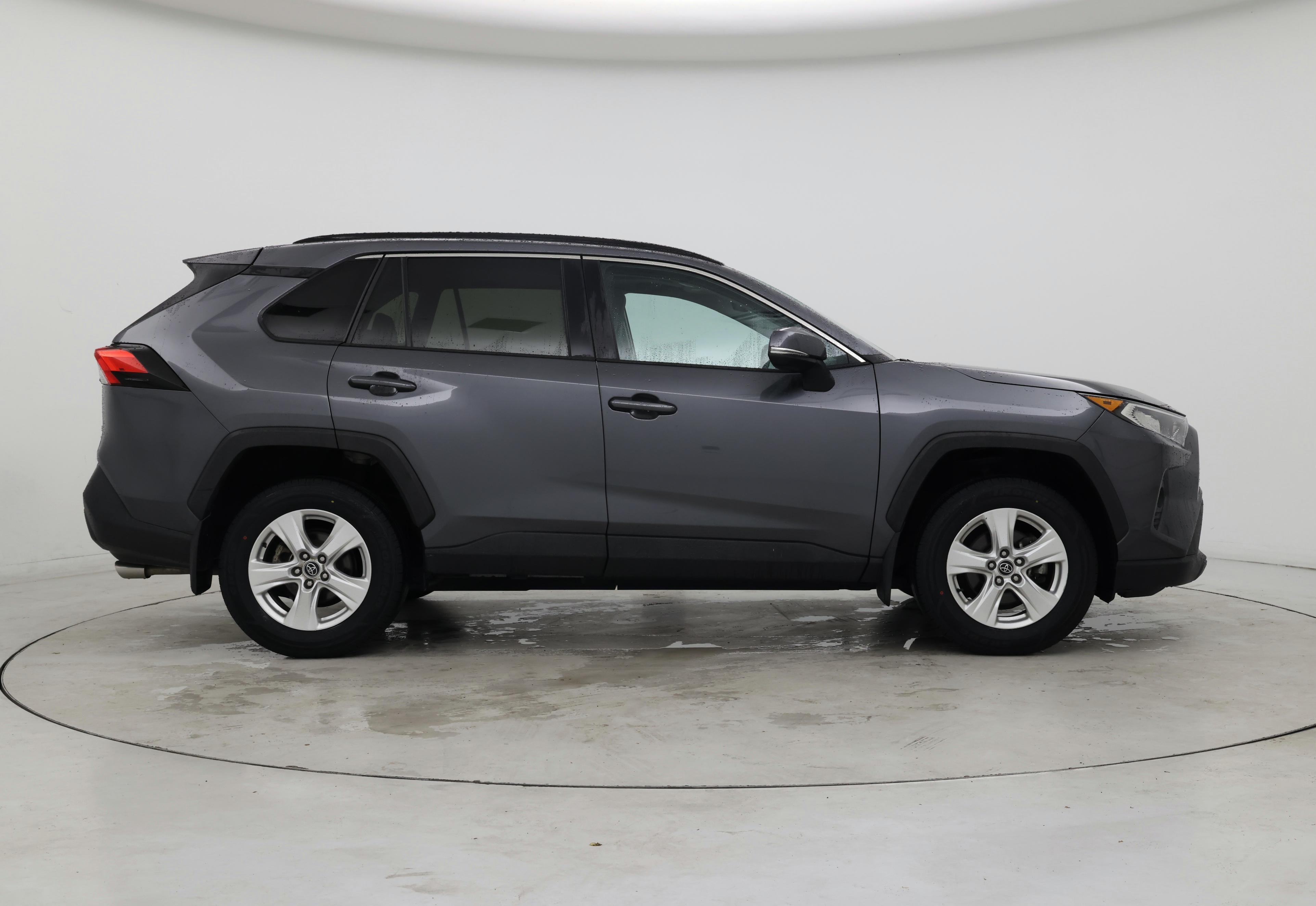 Thumbnail: 2020 Toyota RAV4 - 7
